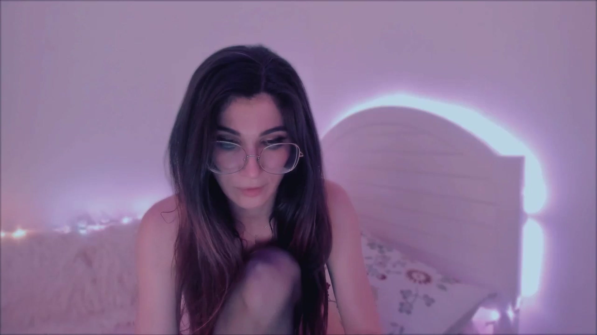 Gallery image thumbnail from LivM_'s myfreecams stream on, 06/01/2025, 08:45 image 7 of 20