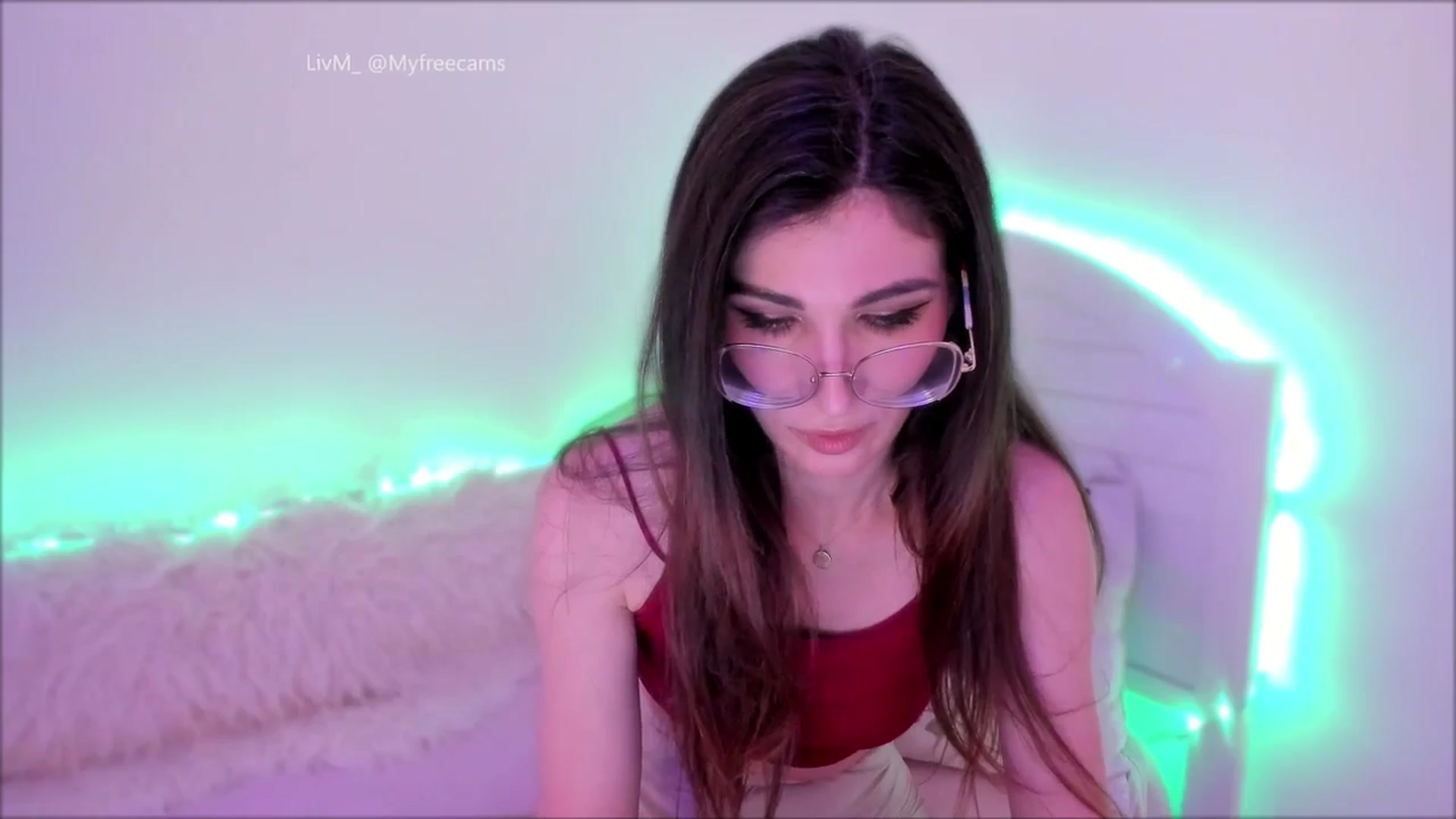 Gallery image thumbnail from LivM_'s myfreecams stream on, 06/03/2025, 07:51 image 9 of 20
