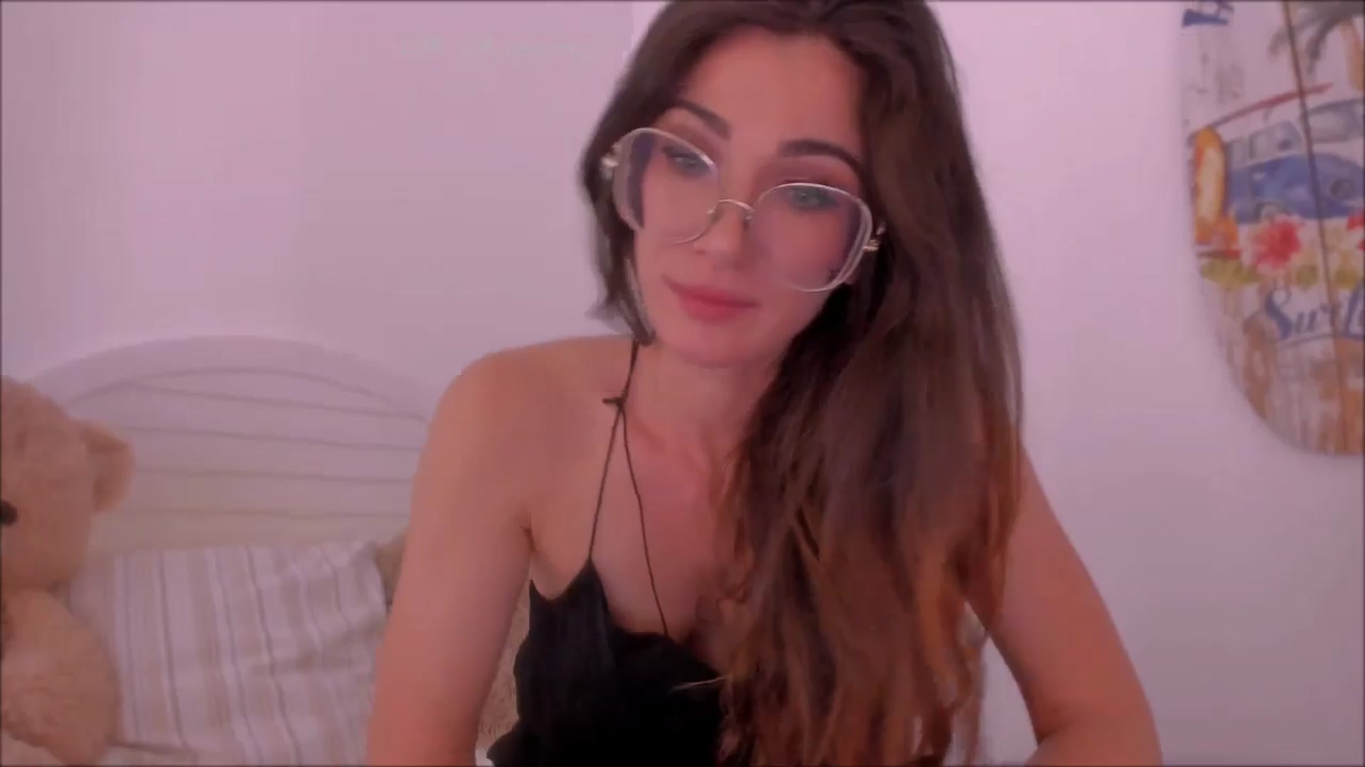 Gallery image thumbnail from LivM_'s myfreecams stream on, 08/22/2025, 08:08 image 20 of 20