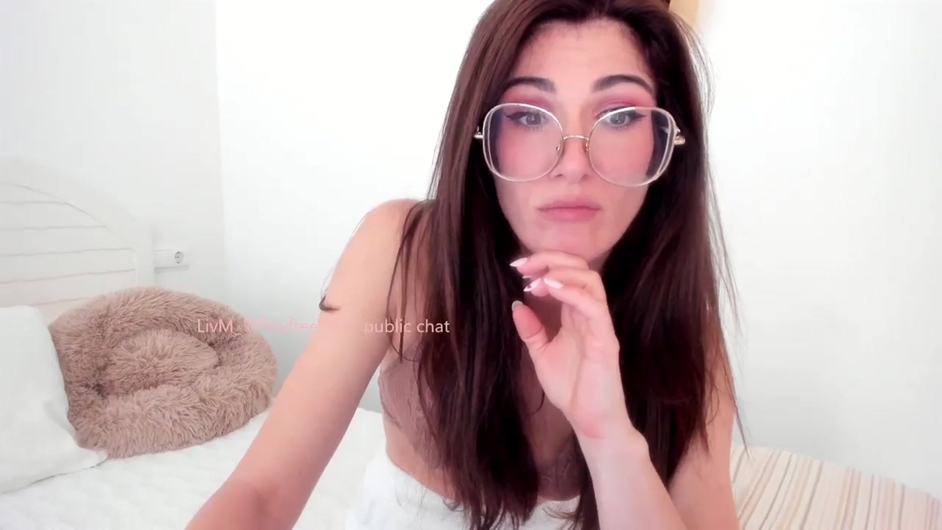 Gallery image thumbnail from LivM_'s myfreecams stream on, 09/28/2025, 09:09 image 20 of 20