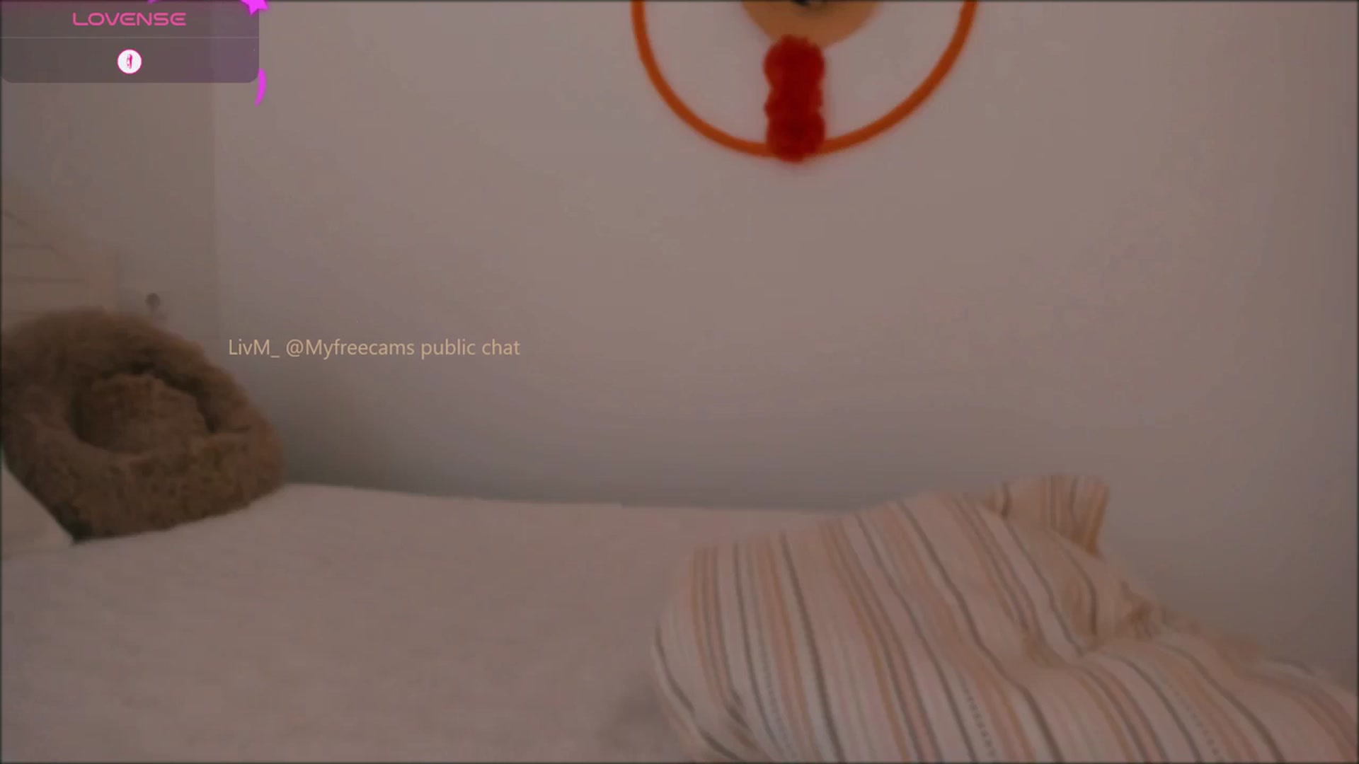Gallery image thumbnail from LivM_'s myfreecams stream on, 10/08/2025, 08:41 image 10 of 20