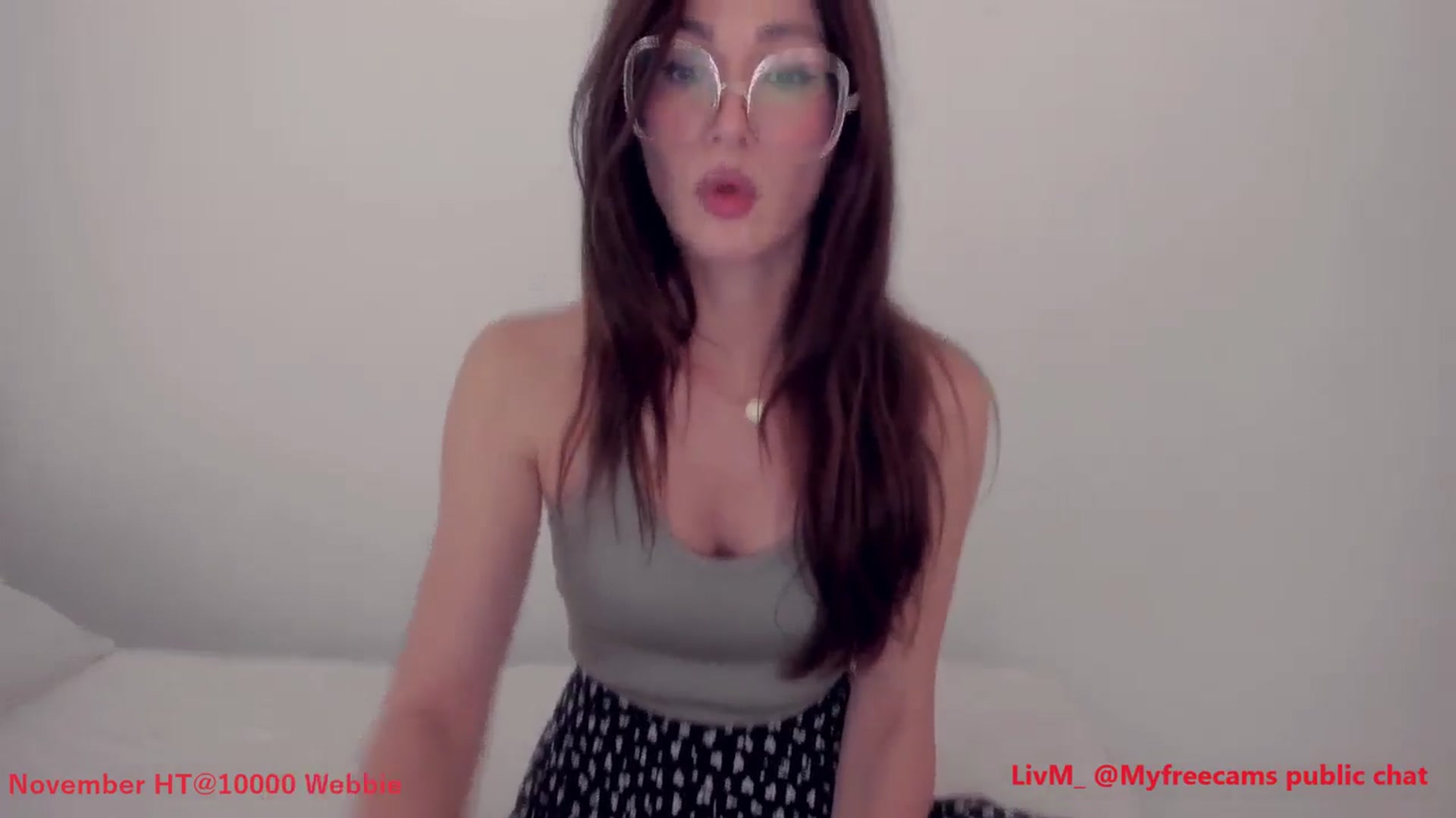Gallery image thumbnail from LivM_'s myfreecams stream on, 11/06/2025, 10:21 image 7 of 20