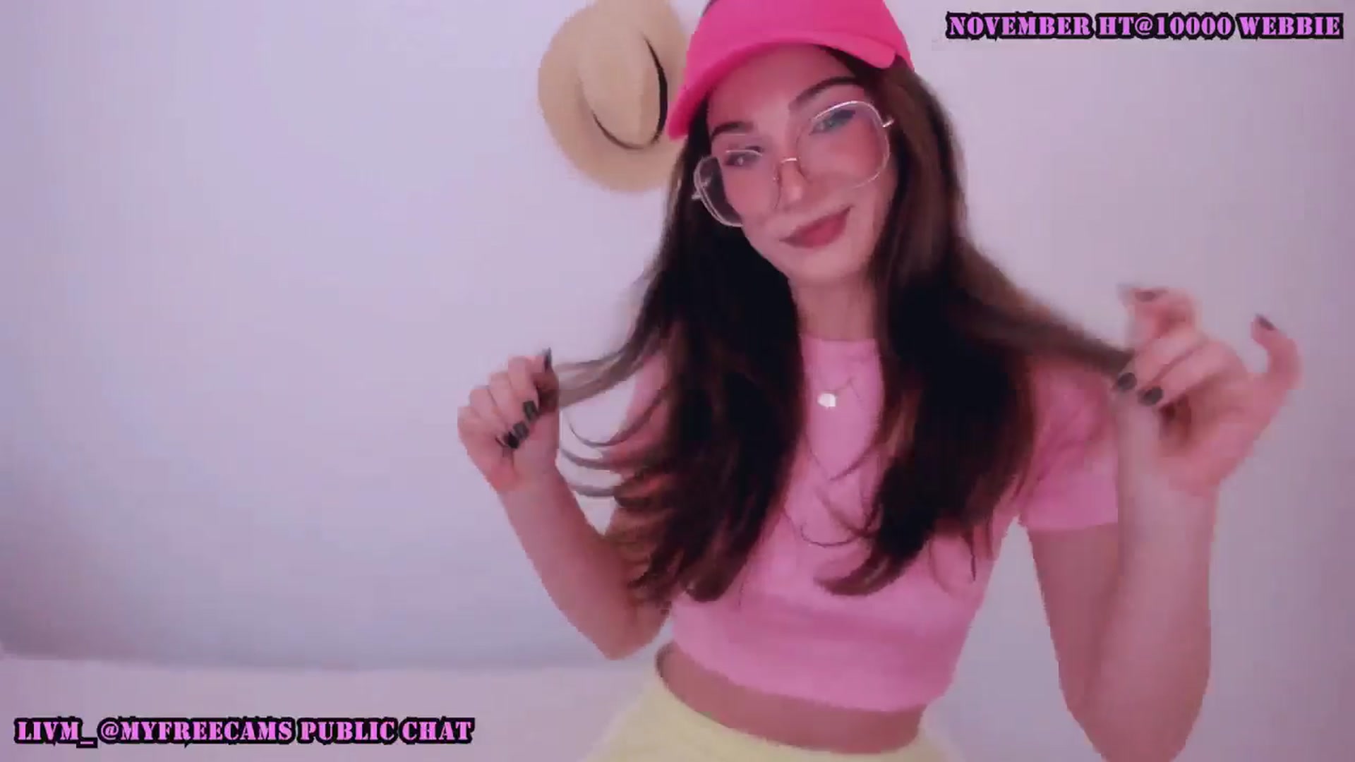 Gallery image thumbnail from LivM_'s myfreecams stream on, 11/12/2025, 09:51 image 3 of 20