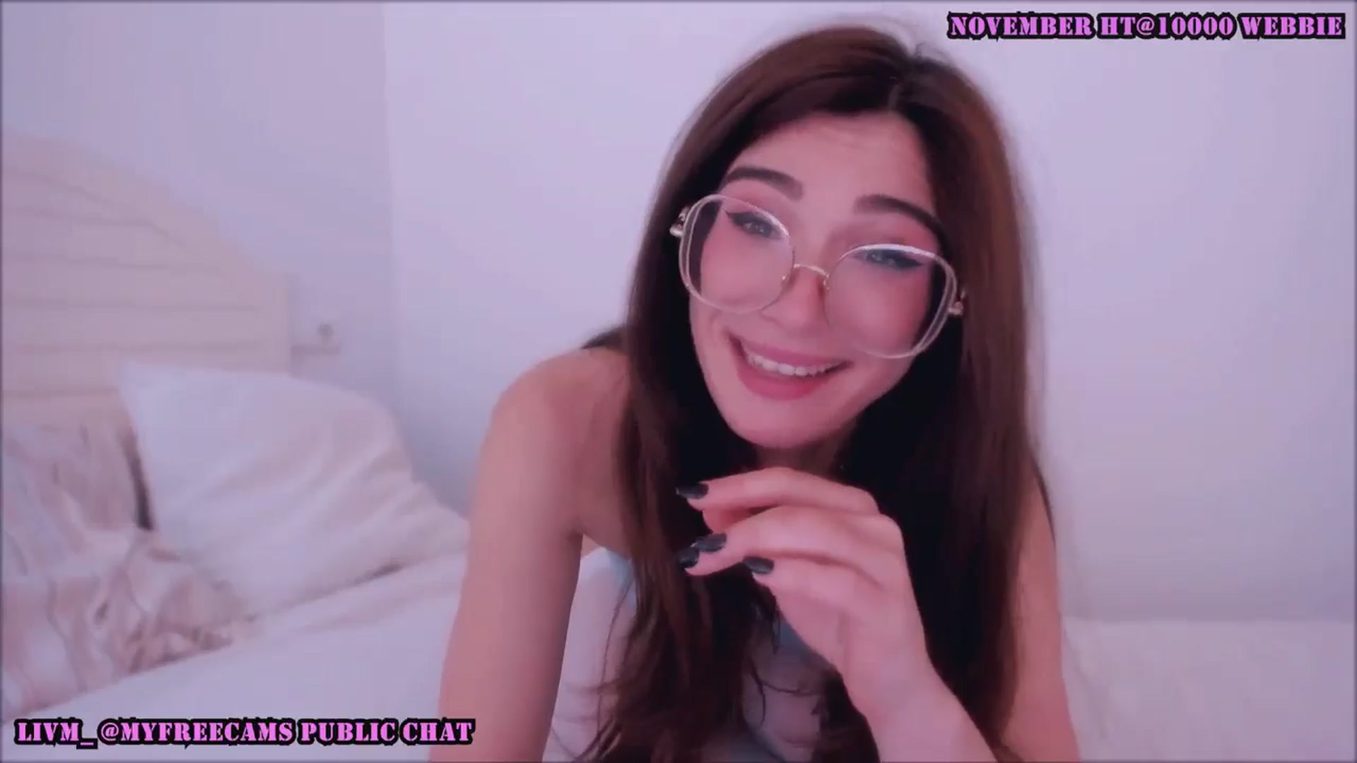 Gallery image thumbnail from LivM_'s myfreecams stream on, 11/14/2025, 10:12 image 18 of 20