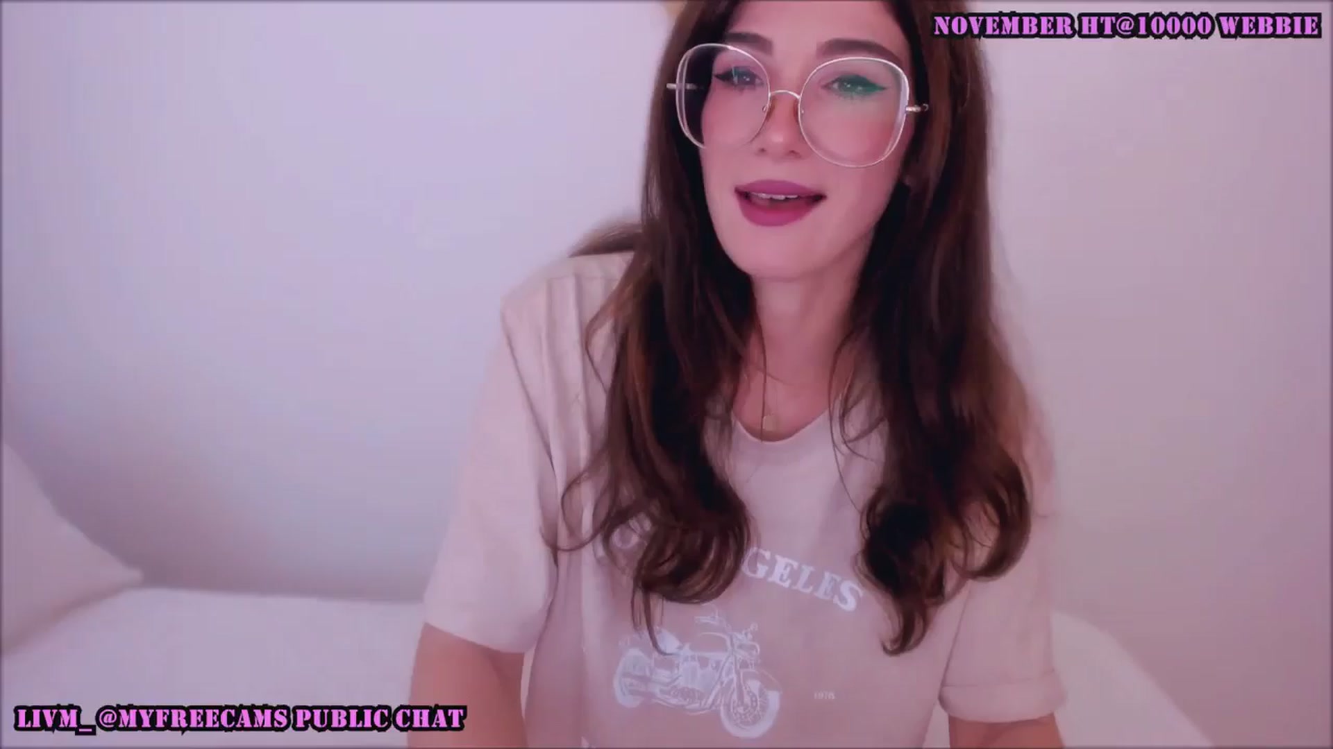 Gallery image thumbnail from LivM_'s myfreecams stream on, 11/15/2025, 08:42 image 17 of 20