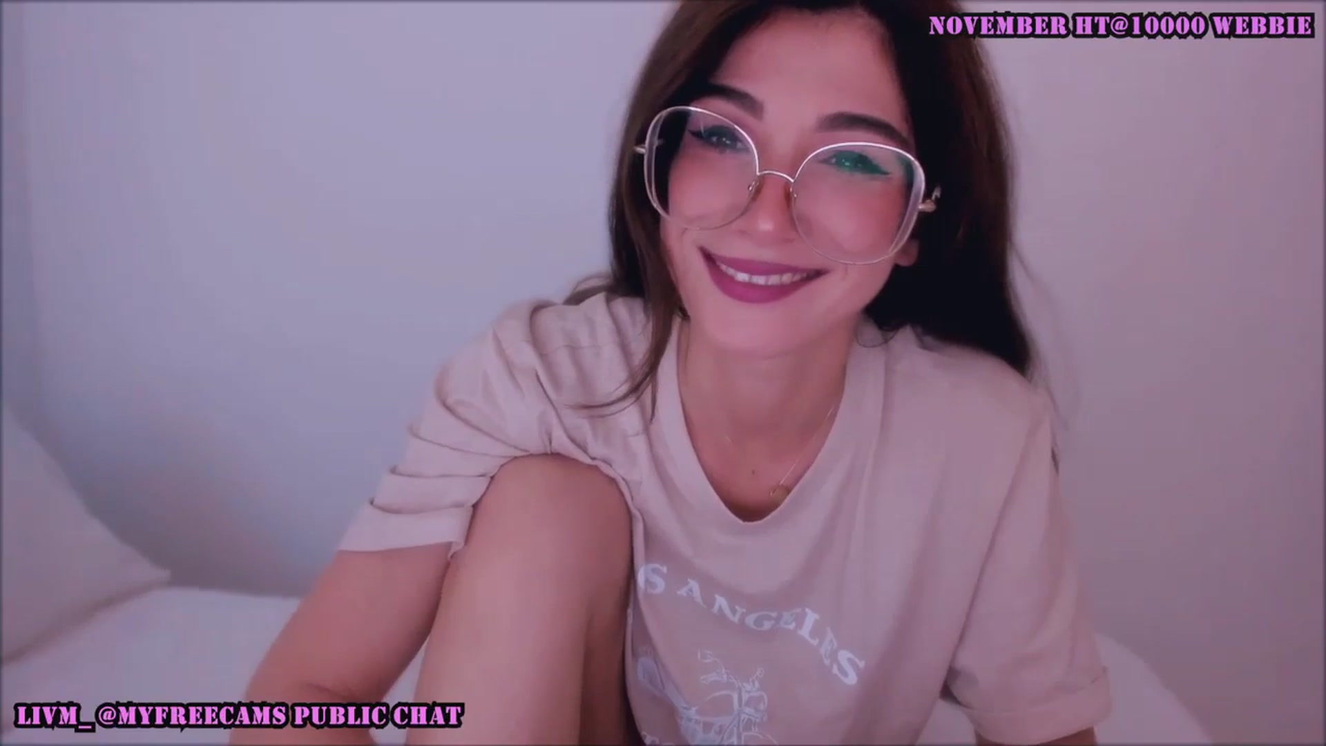 Gallery image thumbnail from LivM_'s myfreecams stream on, 11/15/2025, 08:42 image 8 of 20