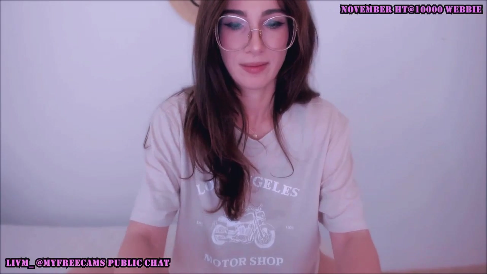 Gallery image thumbnail from LivM_'s myfreecams stream on, 11/18/2025, 08:32 image 10 of 20