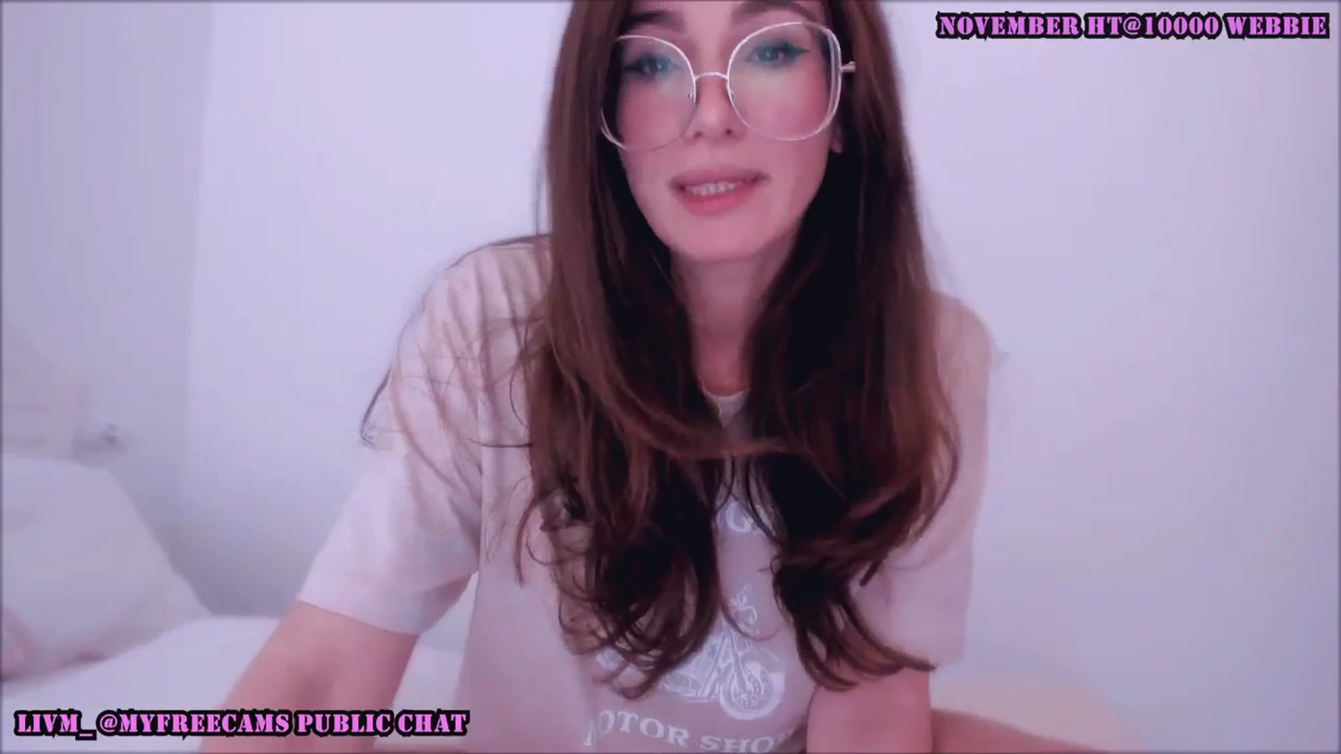 Gallery image thumbnail from LivM_'s myfreecams stream on, 11/18/2025, 09:33 image 19 of 20