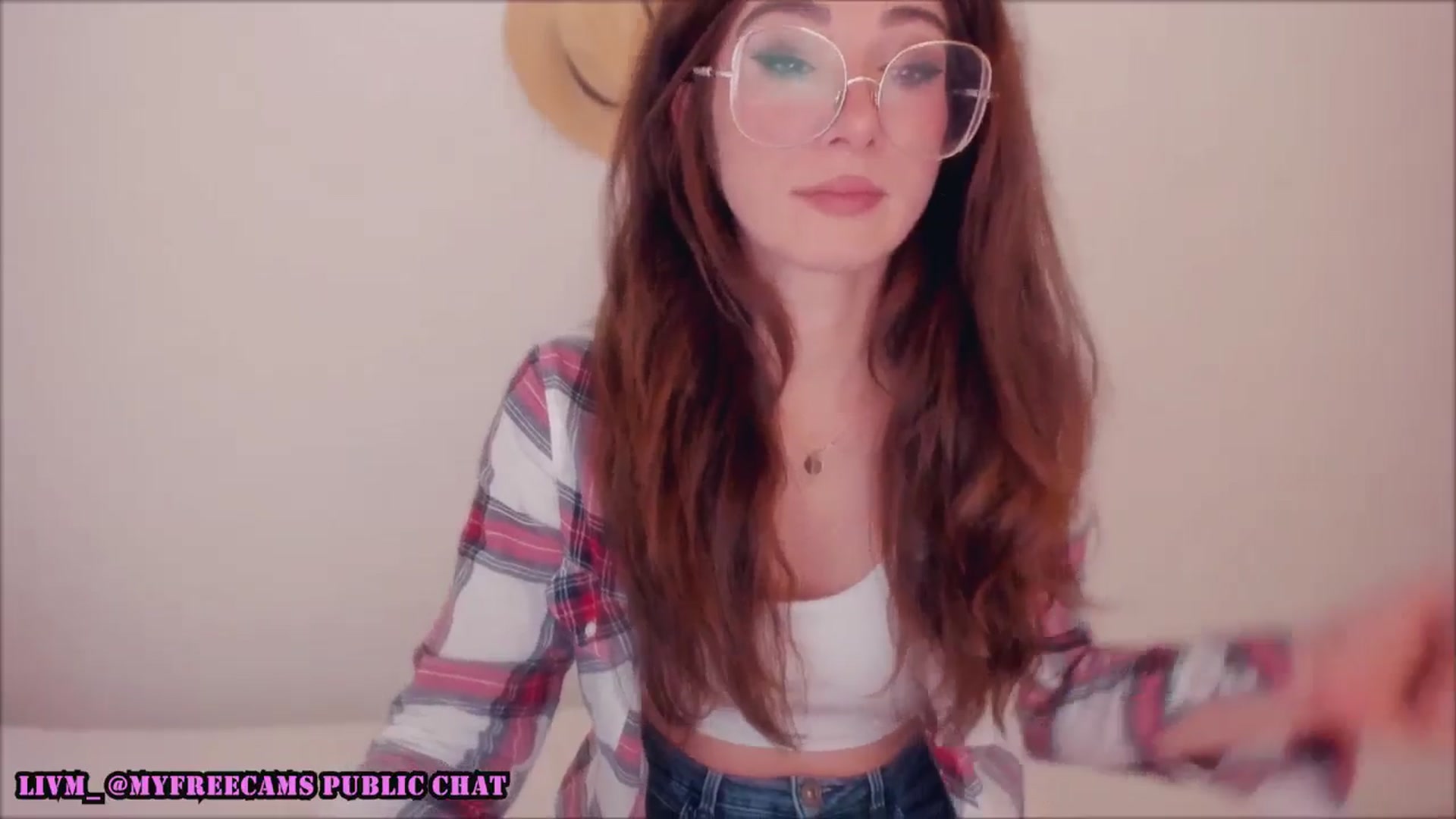 Gallery image thumbnail from LivM_'s myfreecams stream on, 11/24/2025, 09:34 image 9 of 20