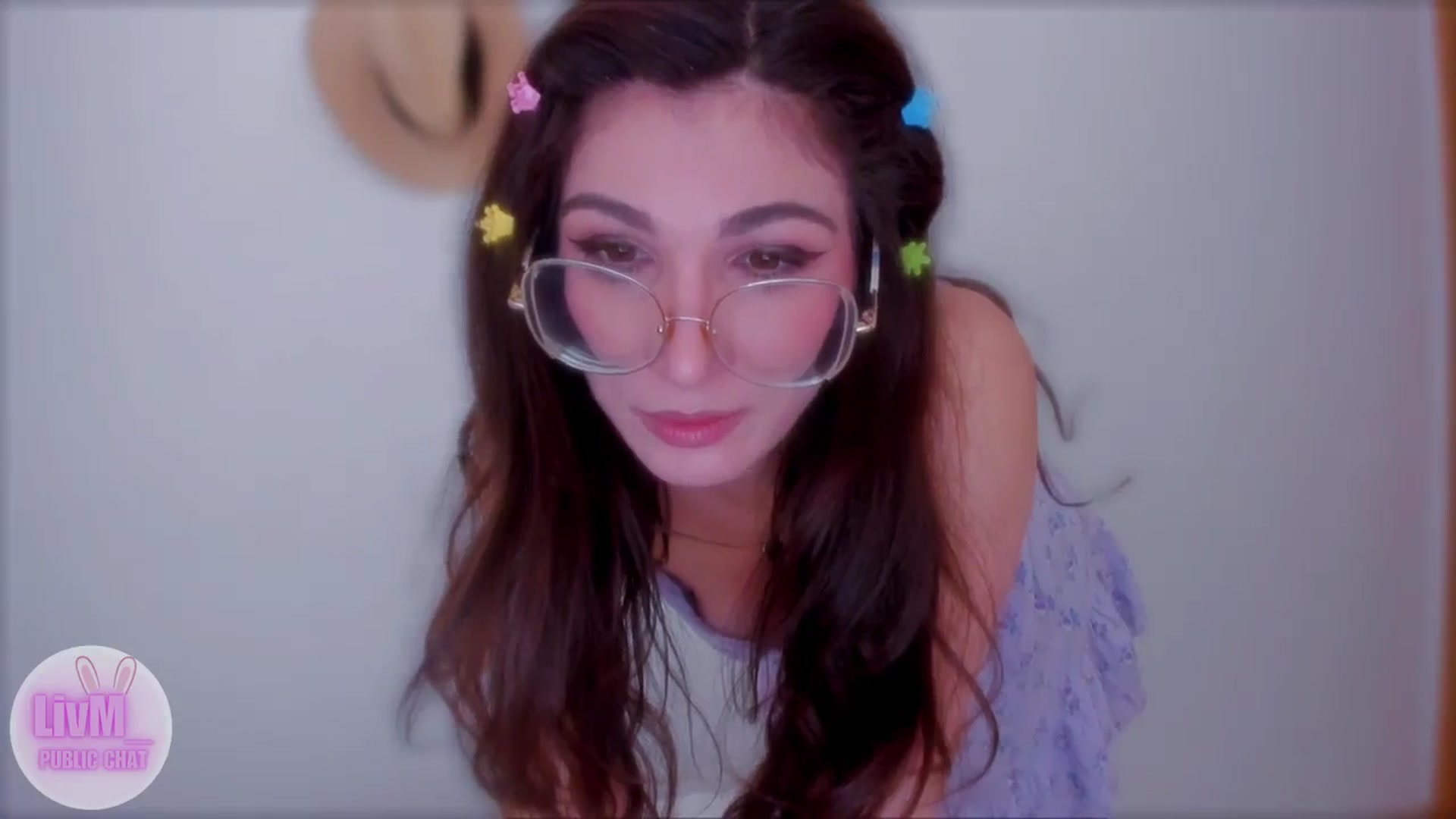 Gallery image thumbnail from LivM_'s myfreecams stream on, 12/07/2025, 08:21 image 11 of 20