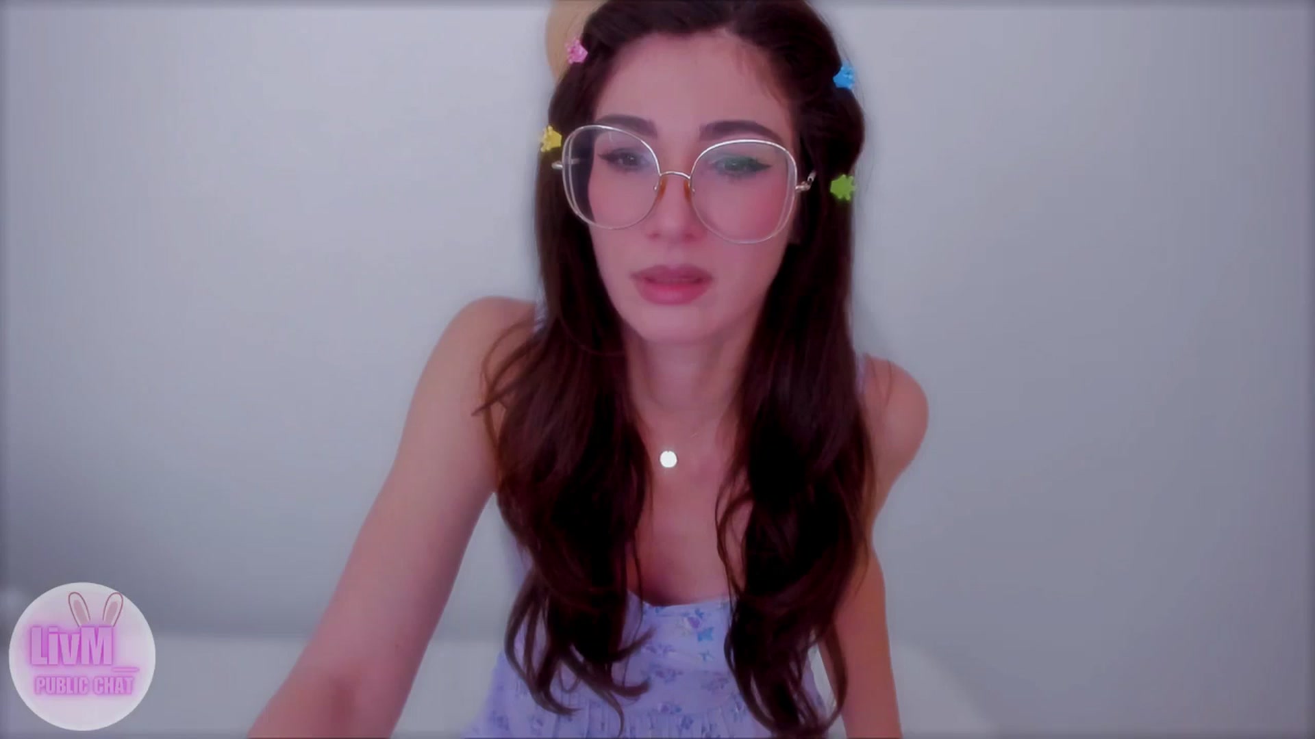 Gallery image thumbnail from LivM_'s myfreecams stream on, 12/07/2025, 08:21 image 5 of 20