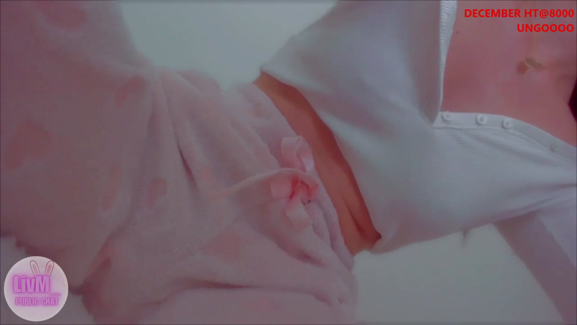 Gallery image thumbnail from LivM_'s myfreecams stream on, 12/10/2025, 08:29 image 17 of 20