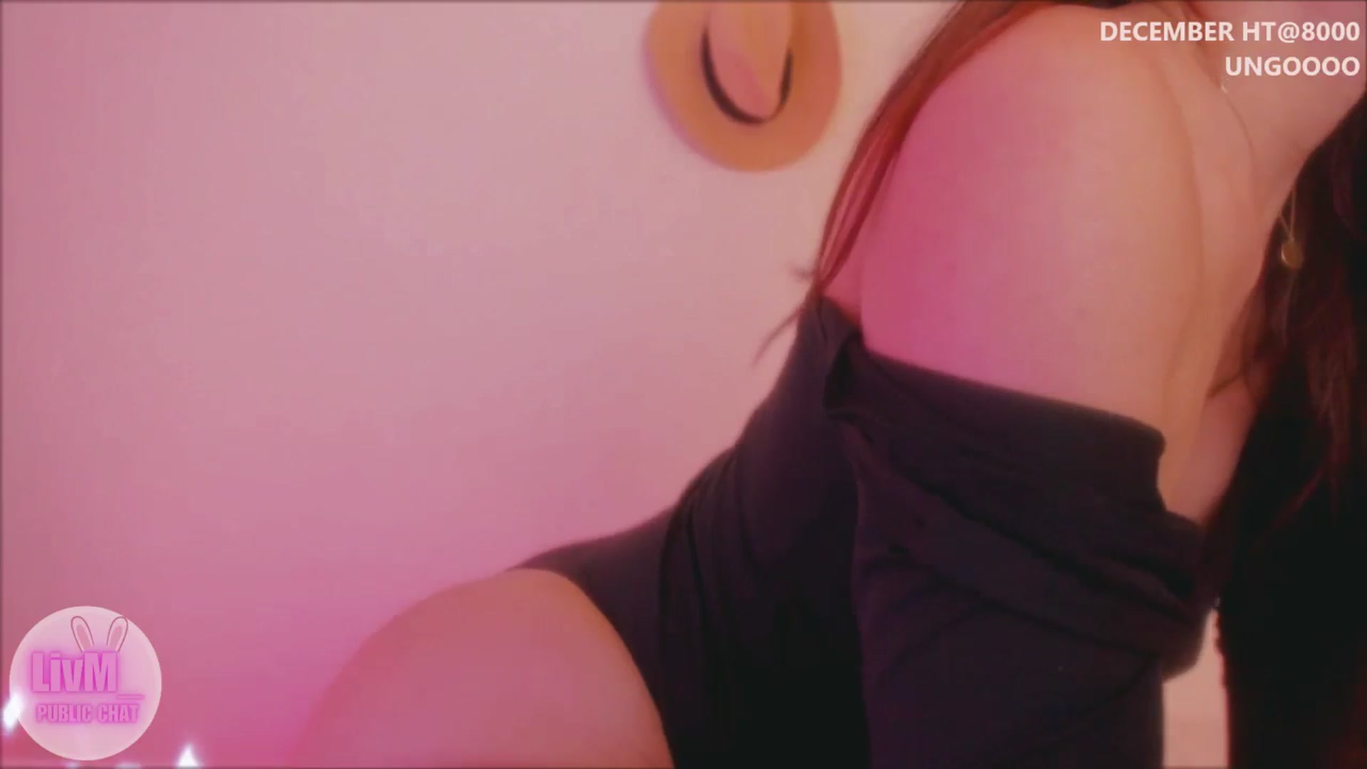 Gallery image thumbnail from LivM_'s myfreecams stream on, 12/15/2025, 09:33 image 18 of 20