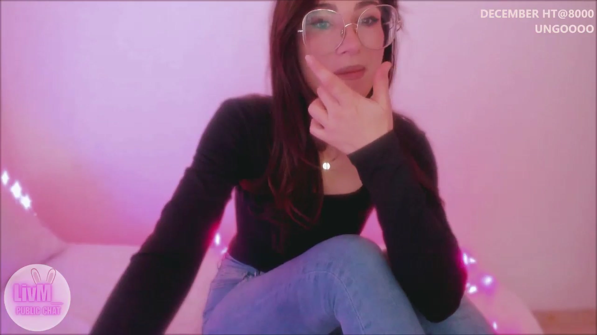 Gallery image thumbnail from LivM_'s myfreecams stream on, 12/18/2025, 09:05 image 2 of 20