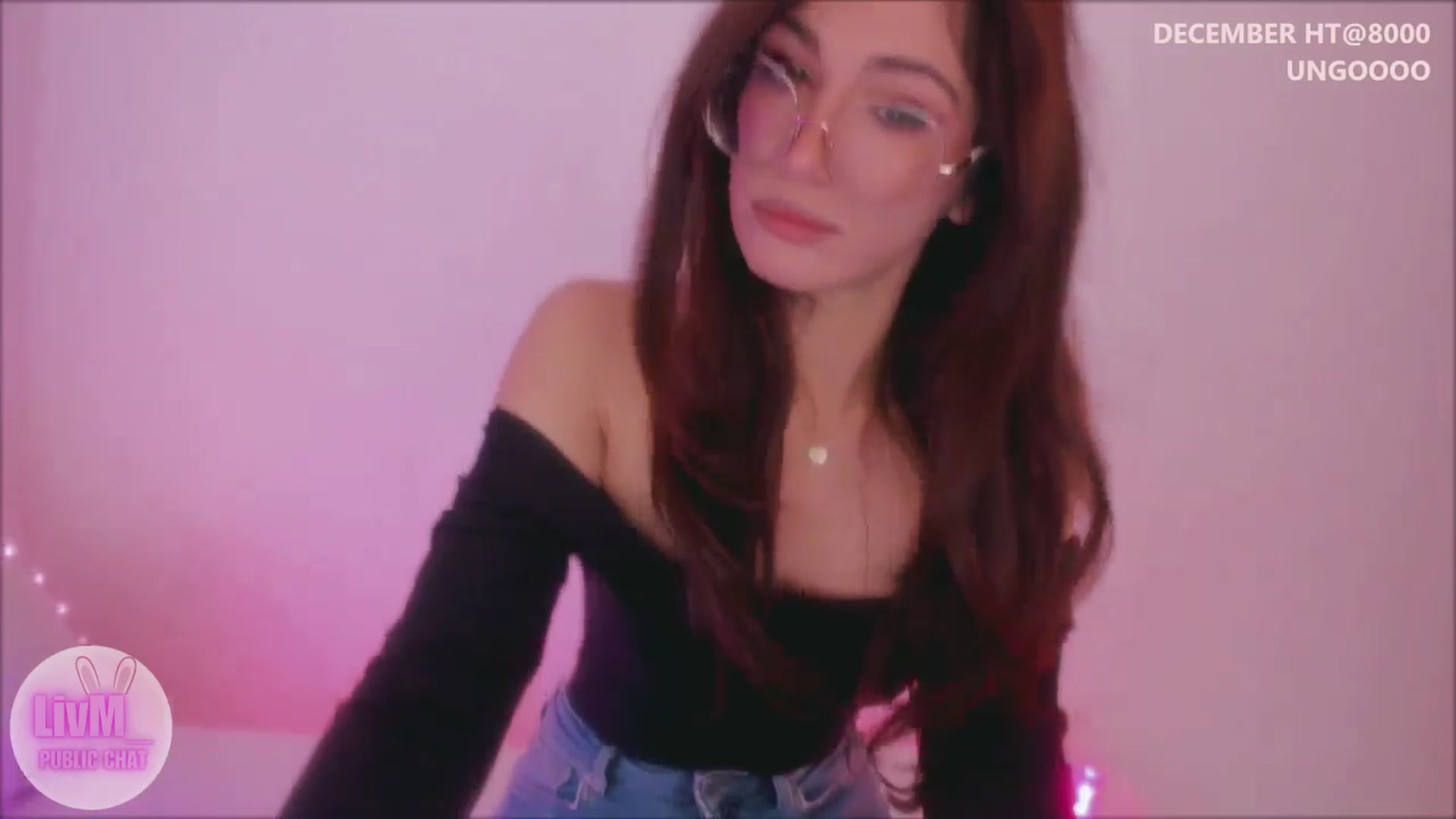 Gallery image thumbnail from LivM_'s myfreecams stream on, 12/18/2025, 09:05 image 11 of 20