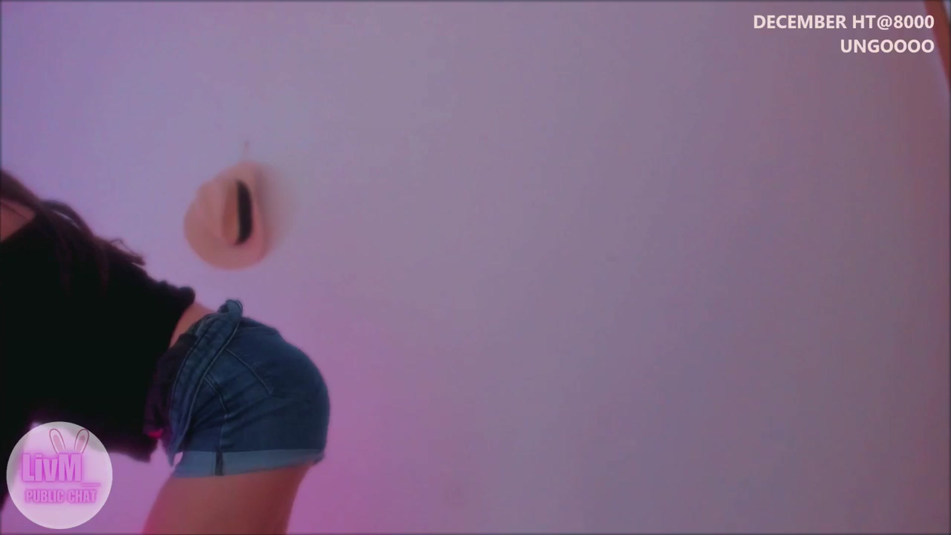 Gallery image thumbnail from LivM_'s myfreecams stream on, 12/22/2025, 09:32 image 4 of 20