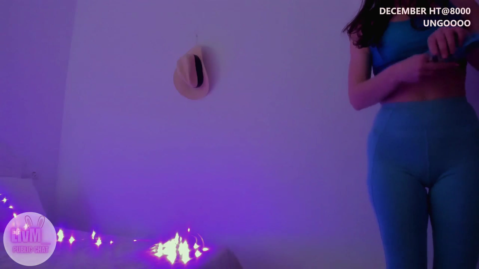 Gallery image thumbnail from LivM_'s myfreecams stream on, 12/27/2025, 10:32 image 5 of 20