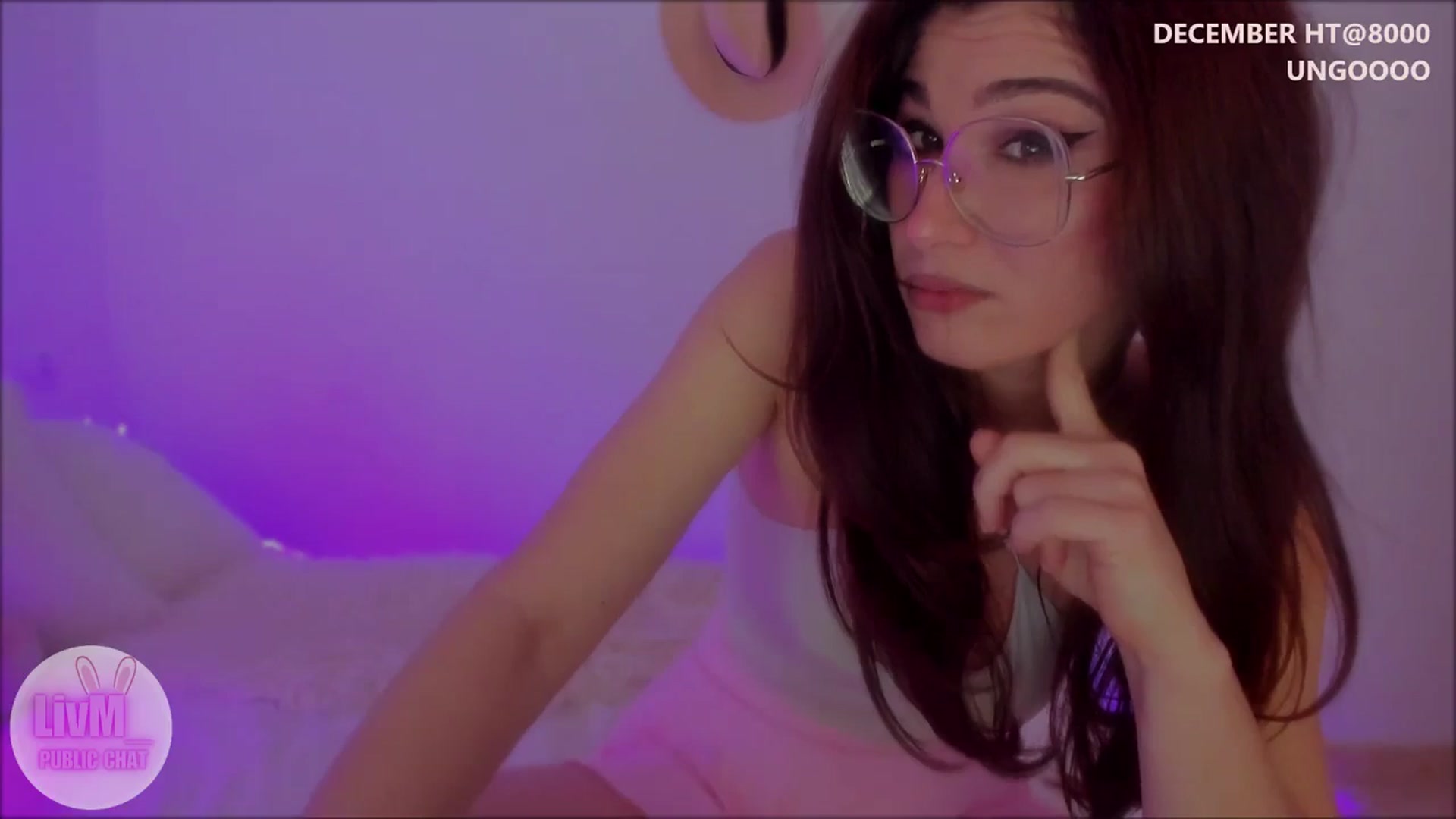 Gallery image thumbnail from LivM_'s myfreecams stream on, 12/31/2025, 09:49 image 14 of 20