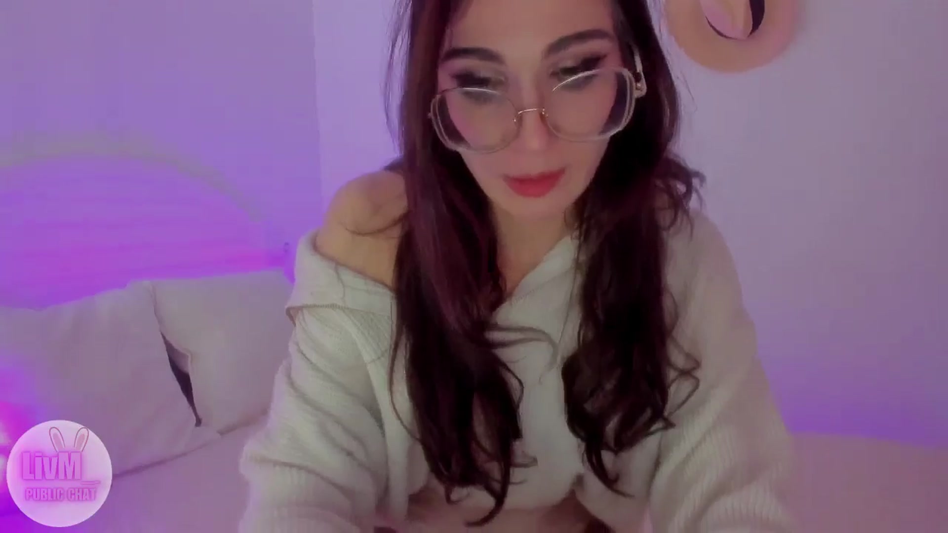 Gallery image thumbnail from LivM_'s myfreecams stream on, 01/15/2026, 09:34 image 18 of 20