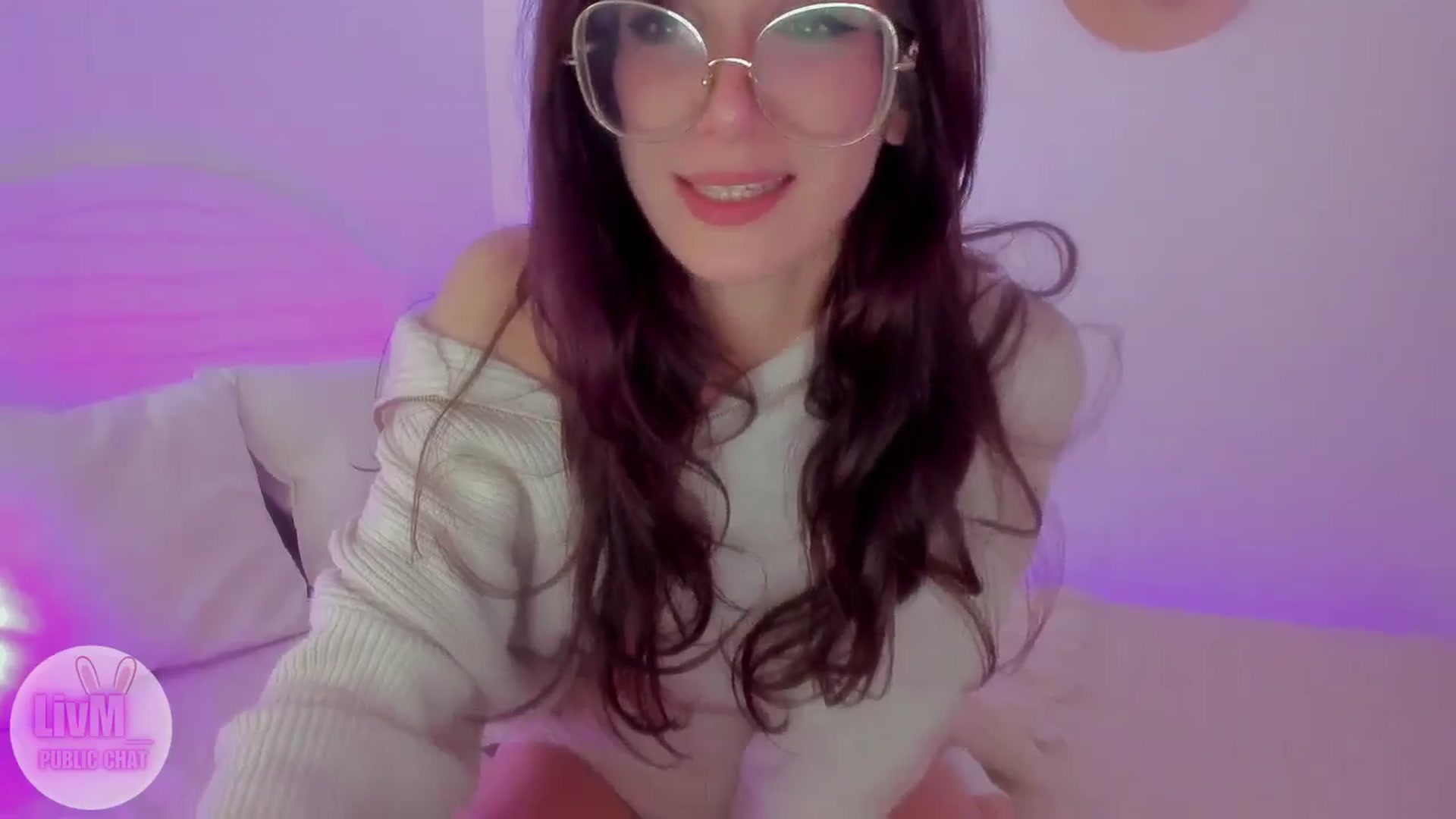 Gallery image thumbnail from LivM_'s myfreecams stream on, 01/15/2026, 09:34 image 9 of 20