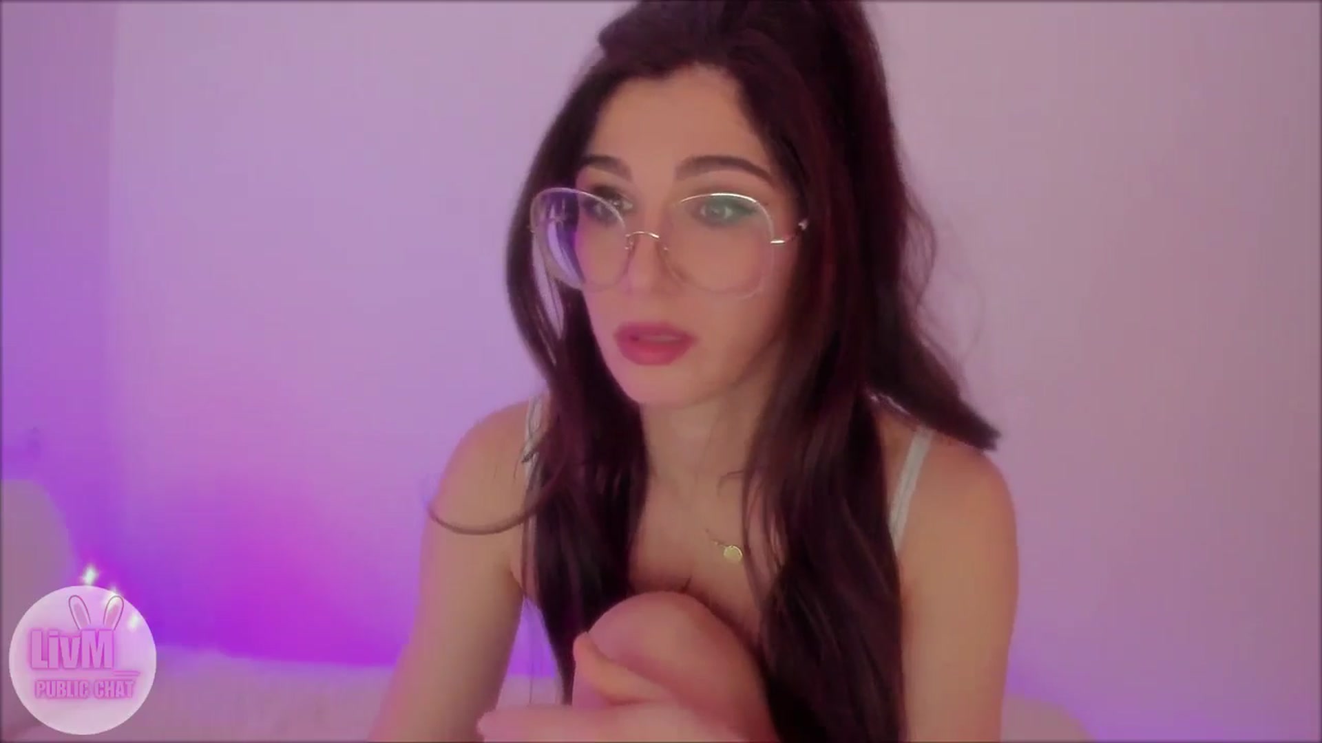 Gallery image thumbnail from LivM_'s myfreecams stream on, 01/21/2026, 09:27 image 14 of 20