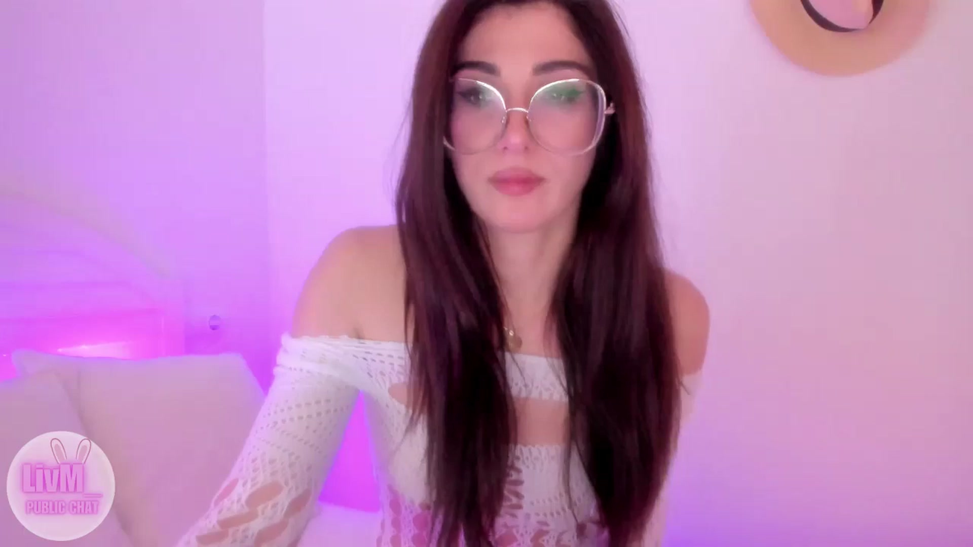 Gallery image thumbnail from LivM_'s myfreecams stream on, 01/29/2026, 09:36 image 15 of 20