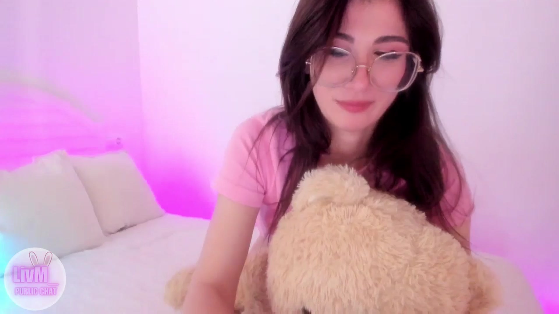 Gallery image thumbnail from LivM_'s myfreecams stream on, 01/31/2026, 10:30 image 15 of 20