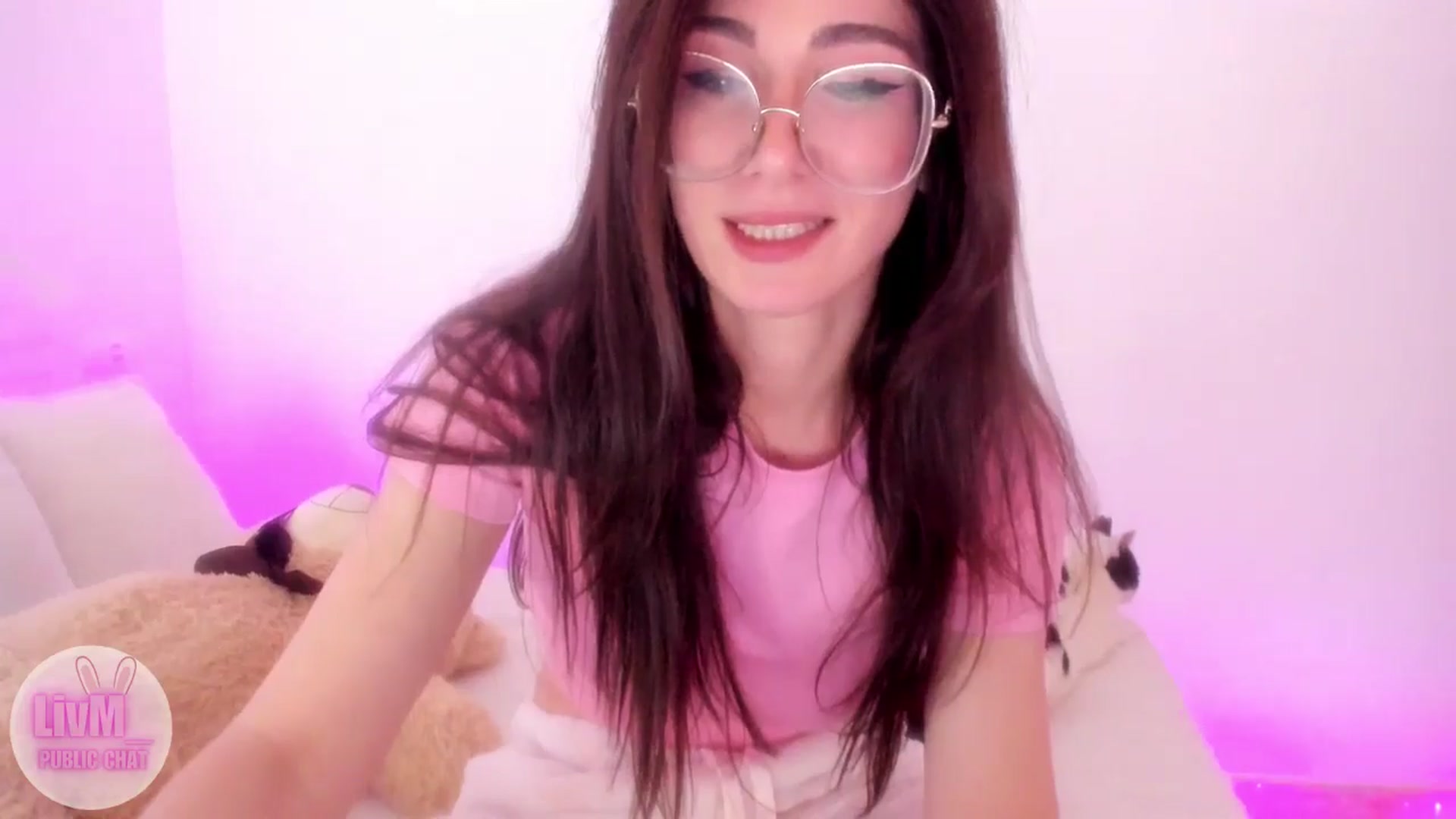 Gallery image thumbnail from LivM_'s myfreecams stream on, 01/31/2026, 10:30 image 17 of 20