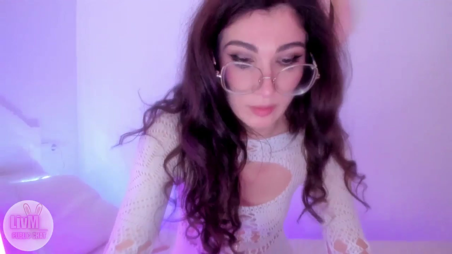Gallery image thumbnail from LivM_'s myfreecams stream on, 02/05/2026, 09:53 image 3 of 20