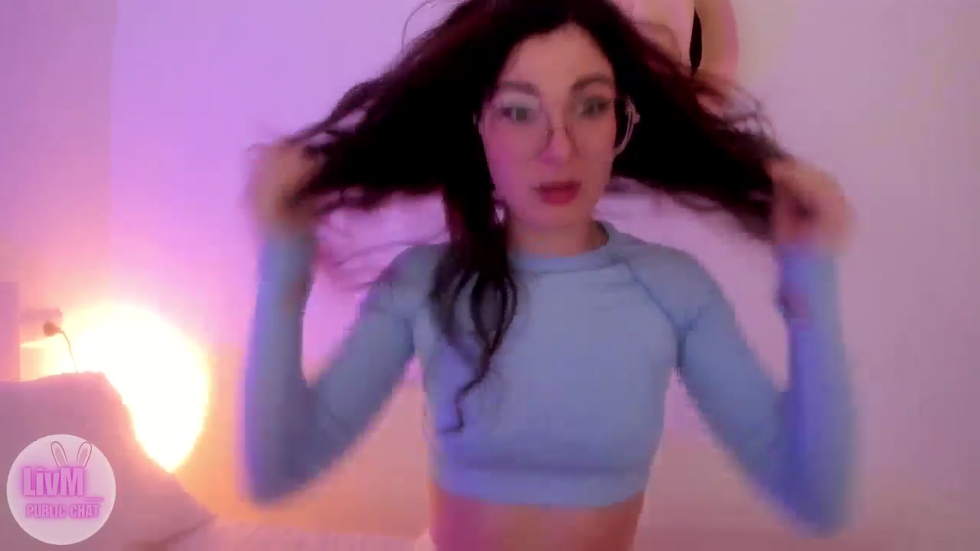 Gallery image thumbnail from LivM_'s myfreecams stream on, 02/19/2026, 08:54 image 4 of 20