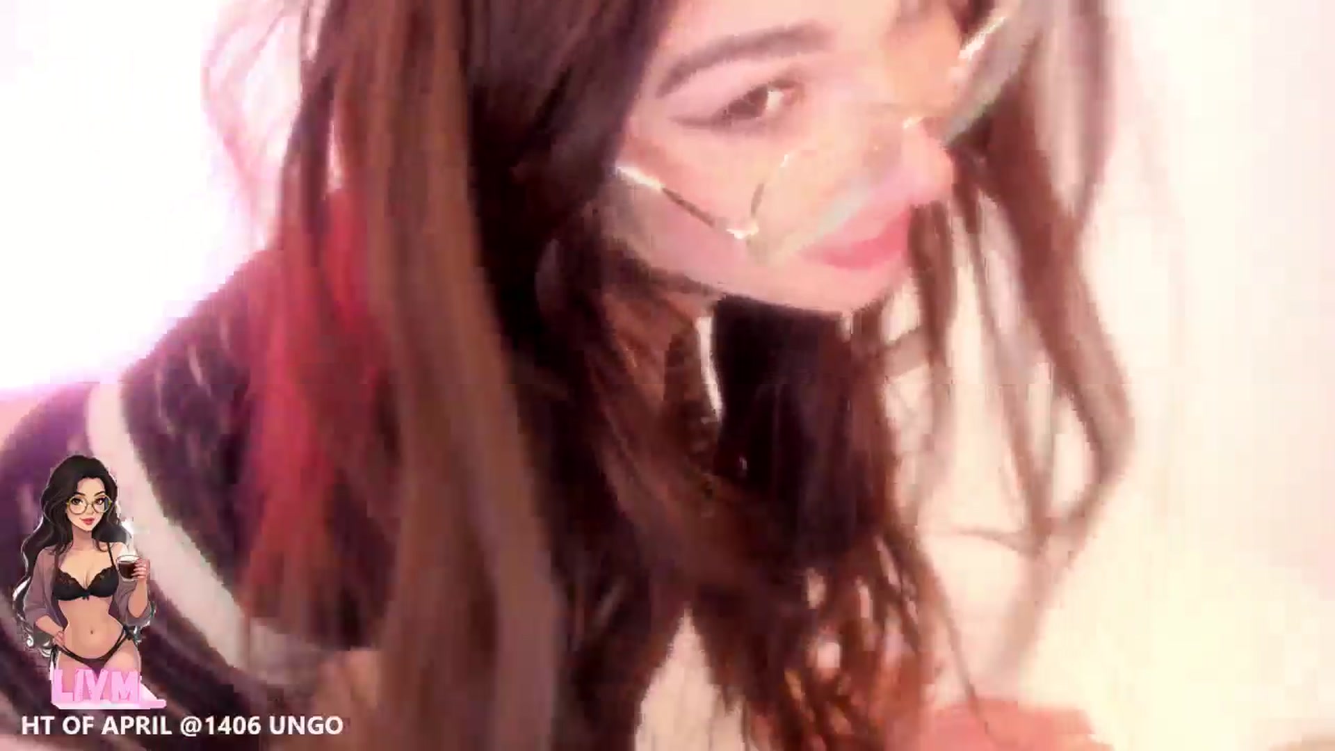 Gallery image thumbnail from LivM_'s myfreecams stream on, 04/14/2026, 09:03 image 15 of 20