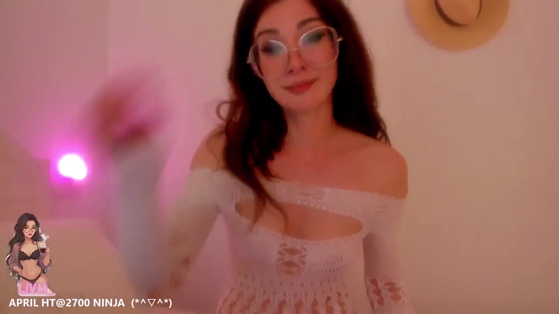 Gallery image thumbnail from LivM_'s myfreecams stream on, 04/25/2026, 09:00 image 15 of 20