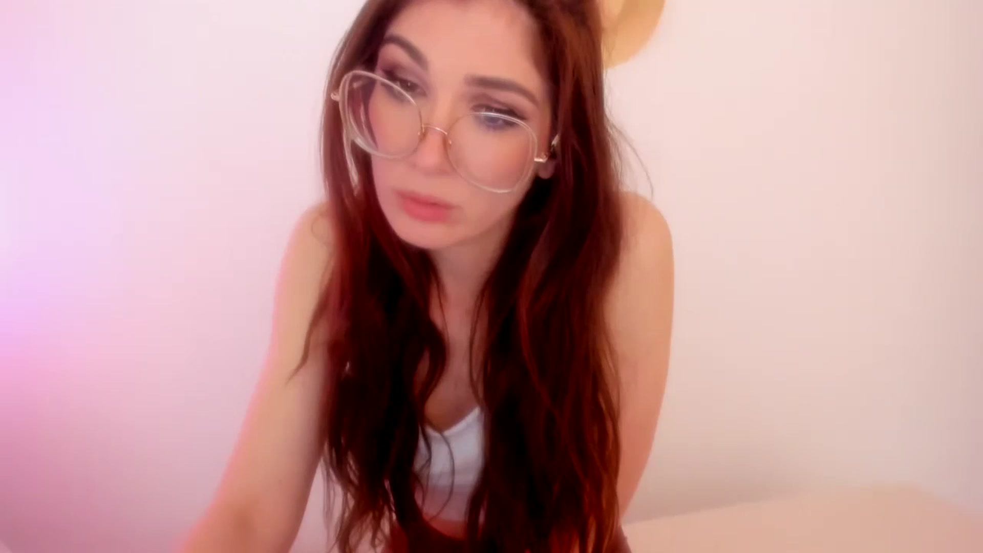 Gallery image thumbnail from LivM_'s myfreecams stream on, 05/05/2026, 08:38 image 5 of 20