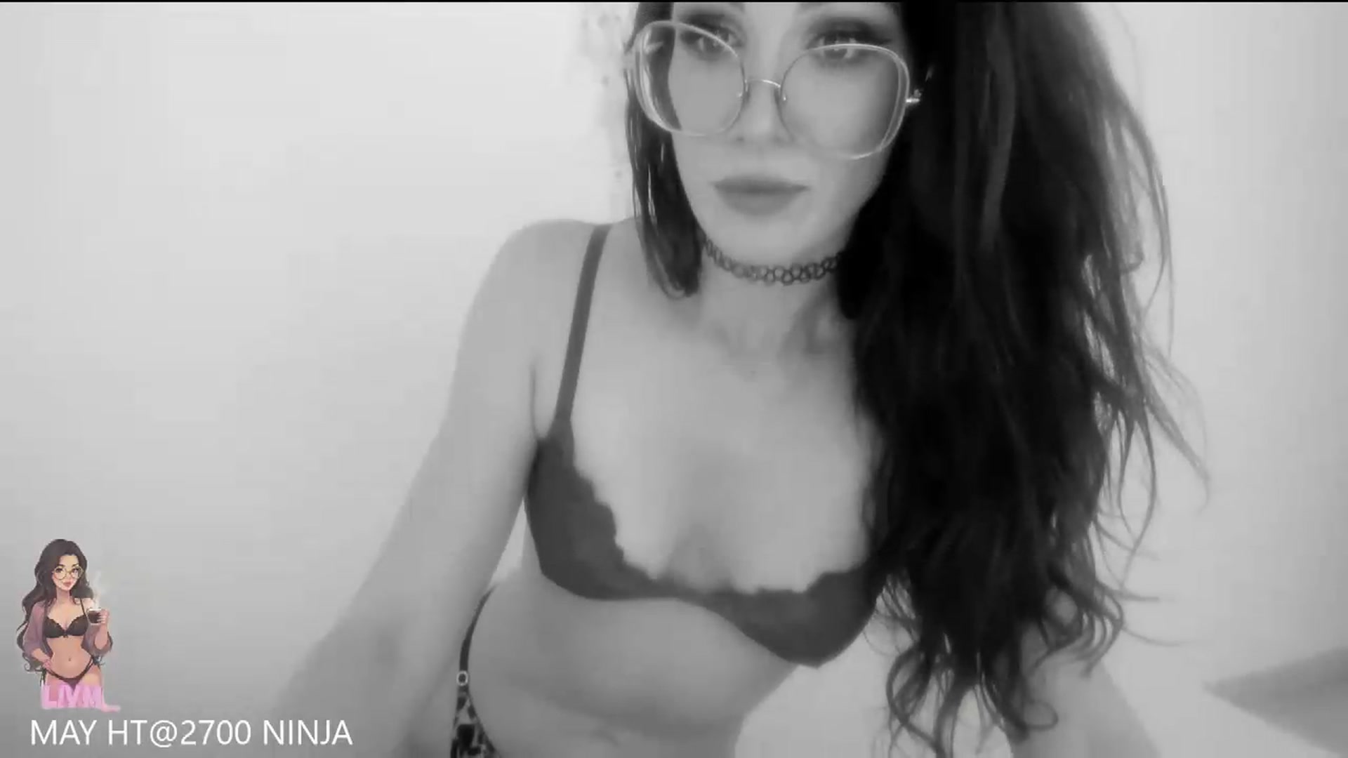Gallery image thumbnail from LivM_'s myfreecams stream on, 05/17/2026, 09:57 image 12 of 20
