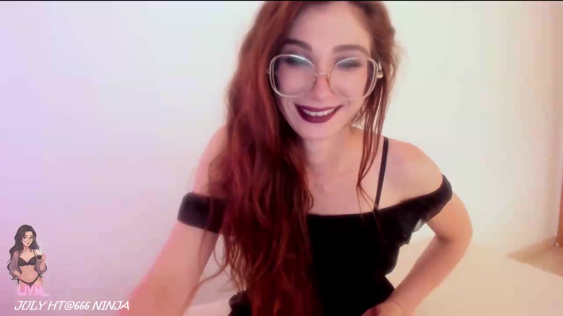 Gallery image thumbnail from LivM_'s myfreecams stream on, 07/04/2026, 08:50 image 17 of 20
