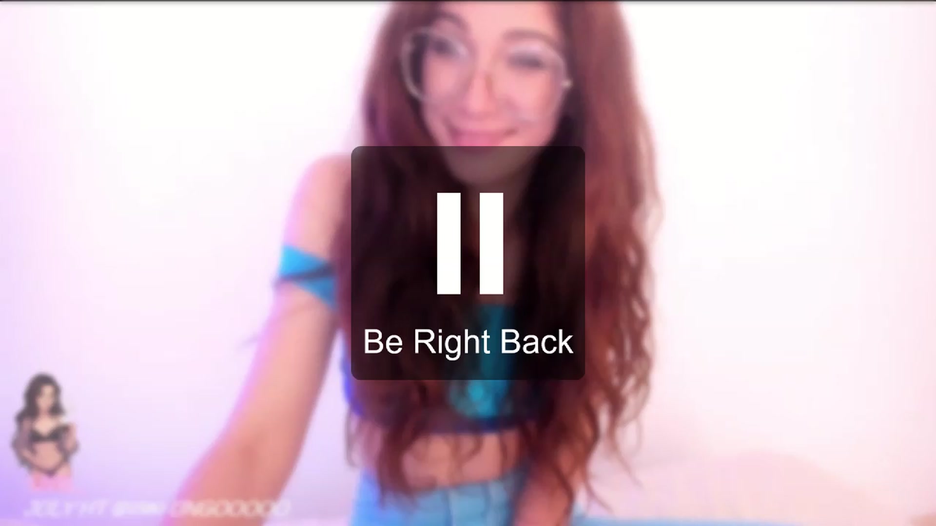 Gallery image thumbnail from LivM_'s myfreecams stream on, 07/14/2026, 08:56 image 11 of 20