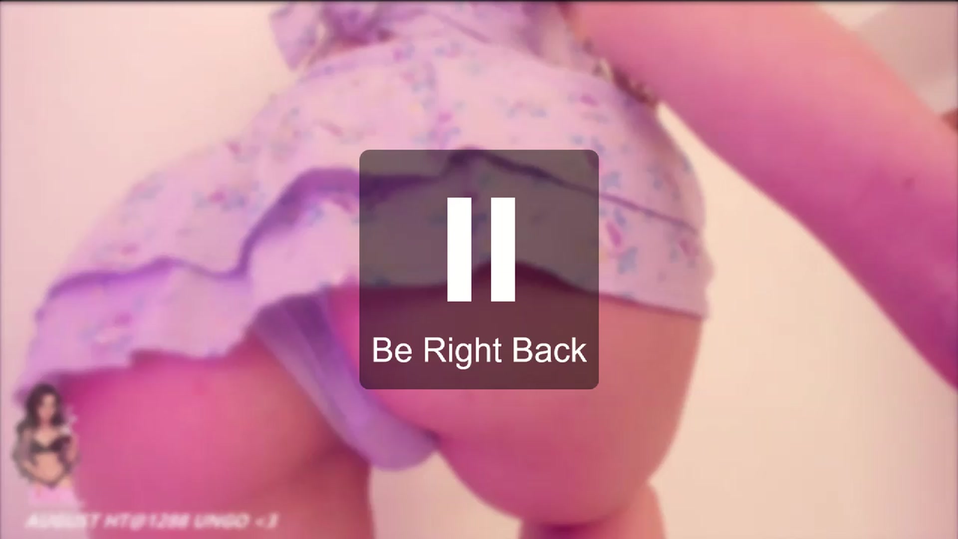 Gallery image thumbnail from LivM_'s myfreecams stream on, 08/02/2026, 08:55 image 11 of 20