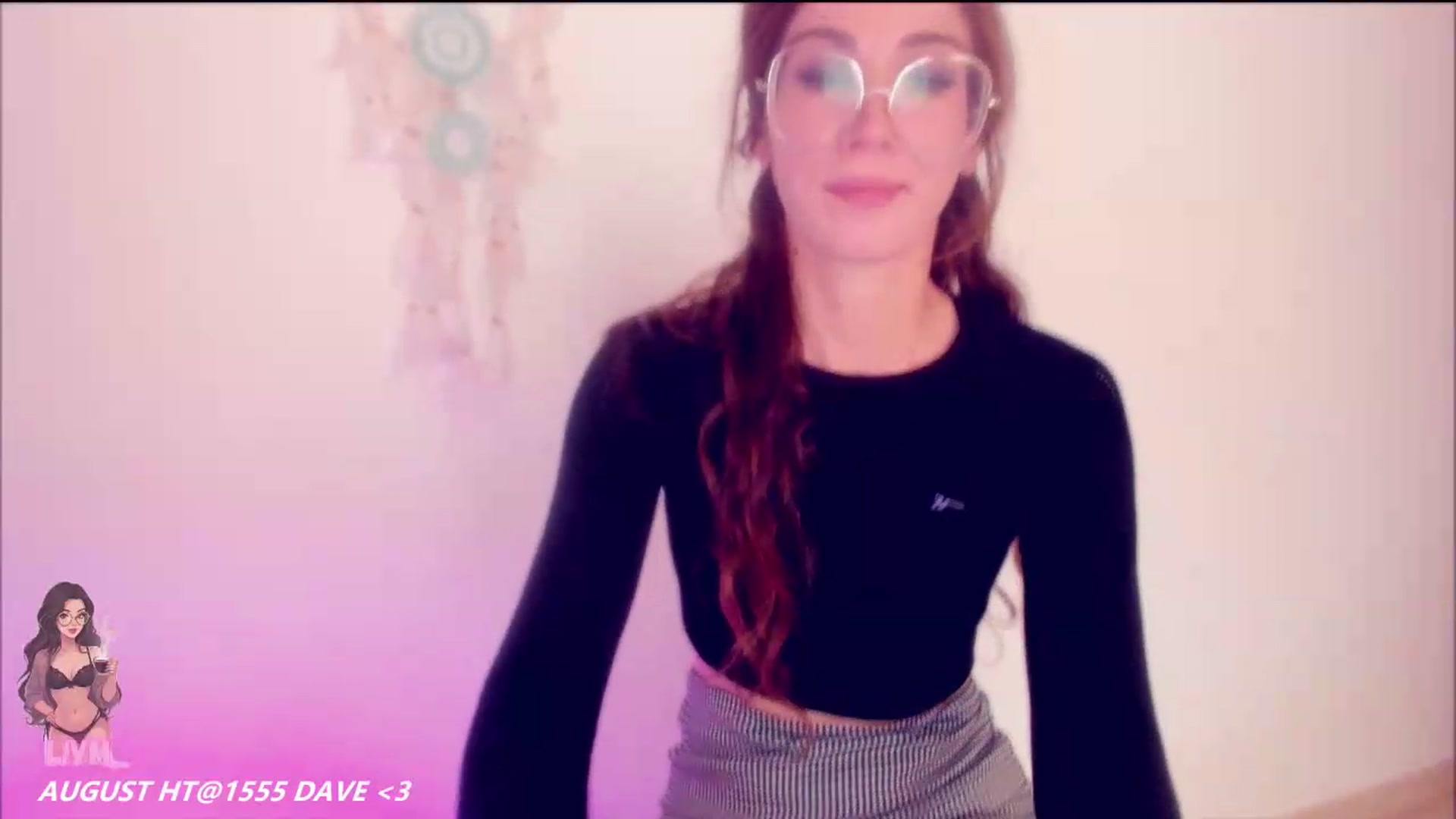 Gallery image thumbnail from LivM_'s myfreecams stream on, 08/06/2026, 08:07 image 12 of 20
