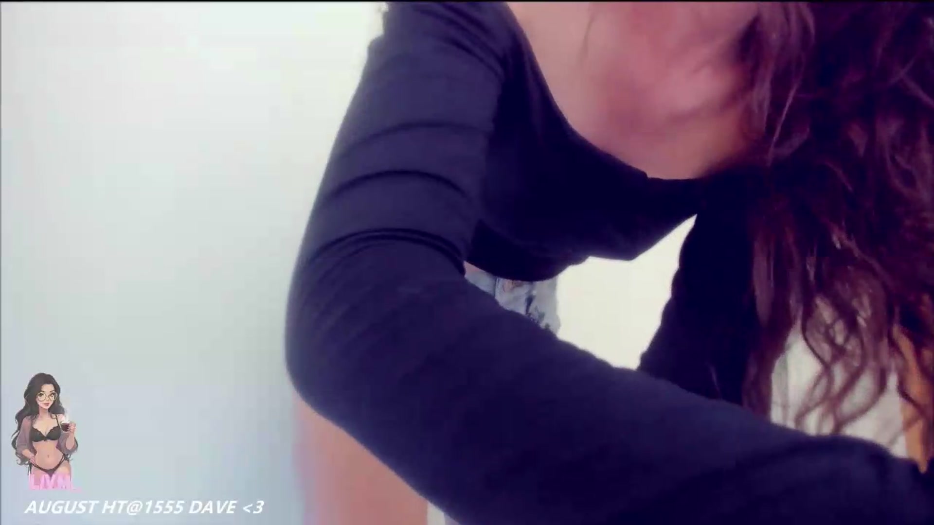 Gallery image thumbnail from LivM_'s myfreecams stream on, 08/07/2026, 08:19 image 4 of 20