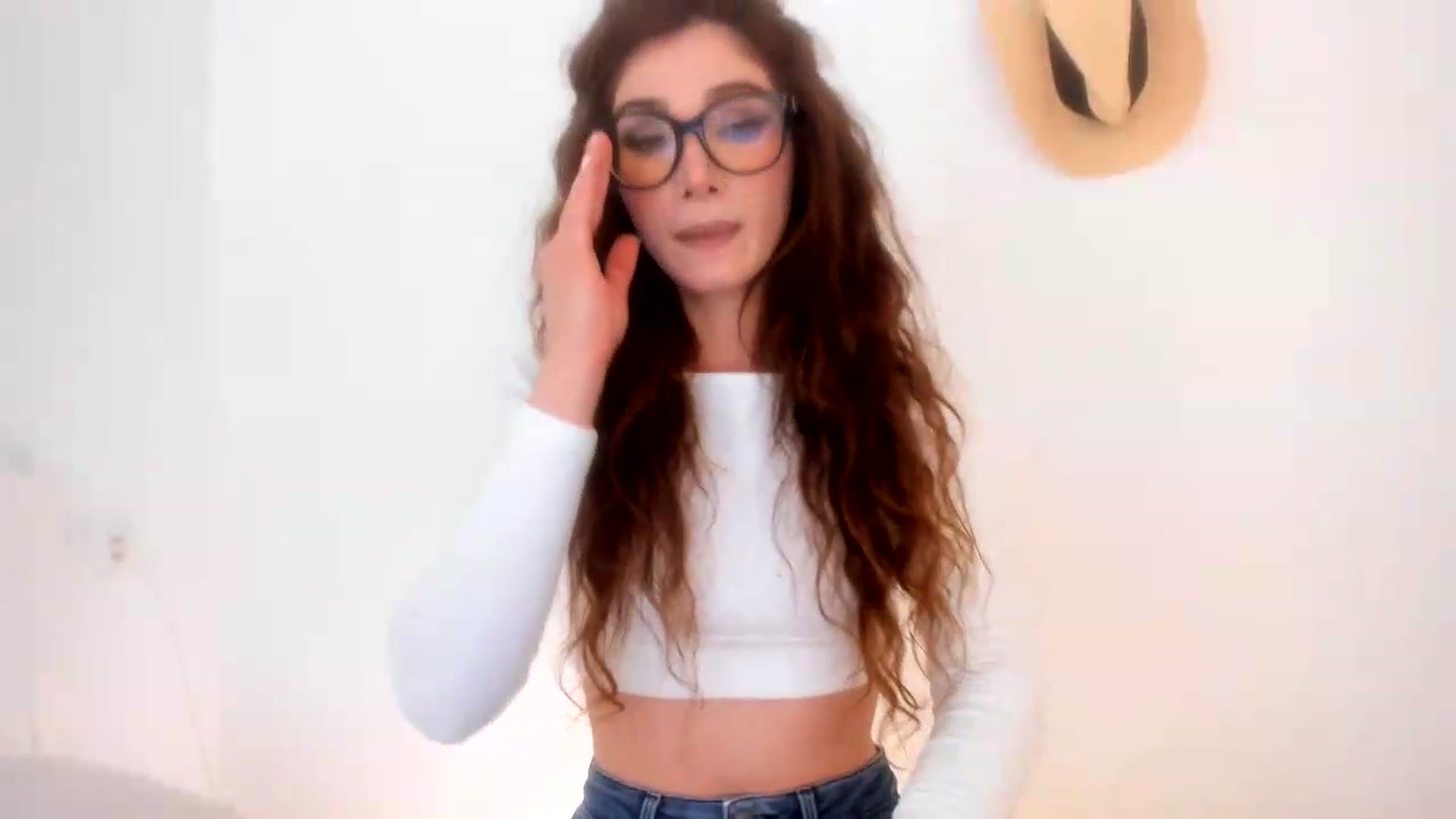 Gallery image thumbnail from LivM_'s myfreecams stream on, 09/09/2026, 08:13 image 6 of 20
