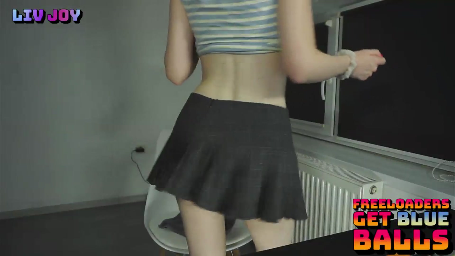 Gallery image thumbnail from Liv_joy's myfreecams stream on, 08/16/2026, 19:46 image 16 of 20