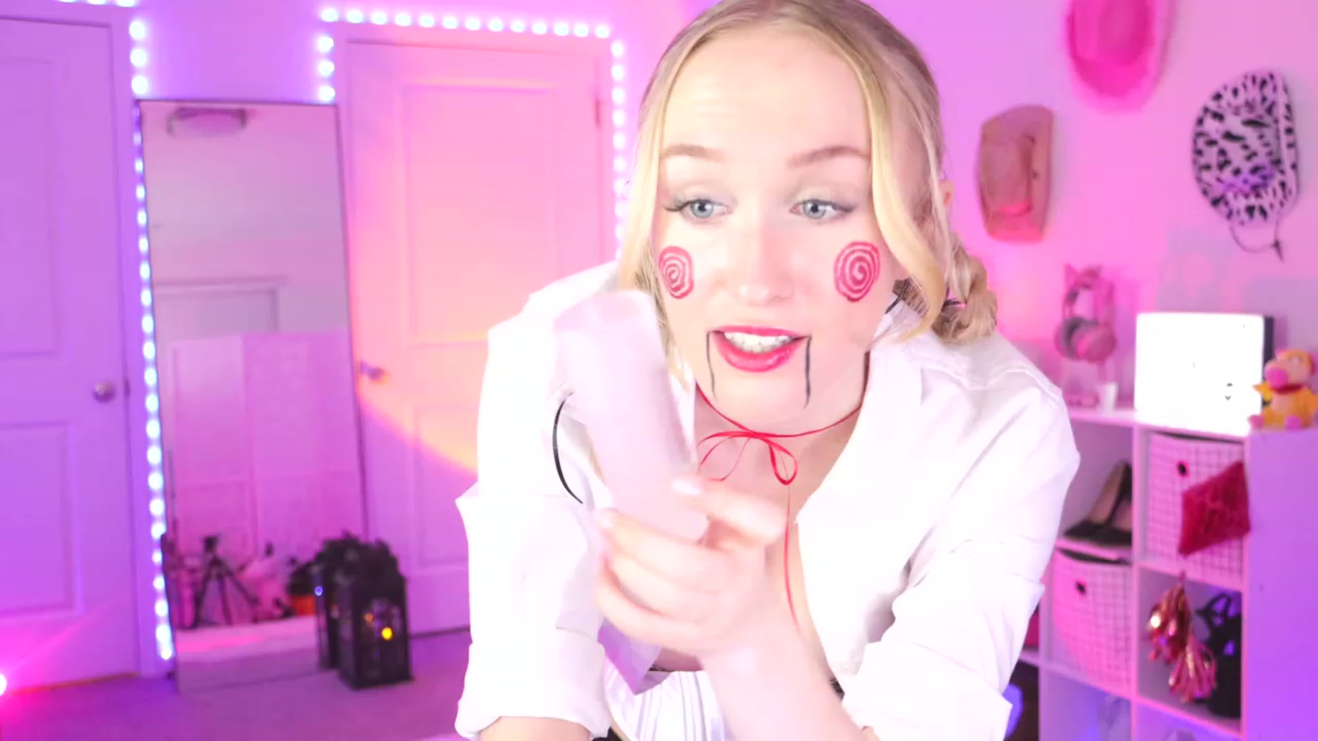 Gallery image thumbnail from LivxDavid's myfreecams stream on, 10/29/2023, 04:27 image 2 of 20