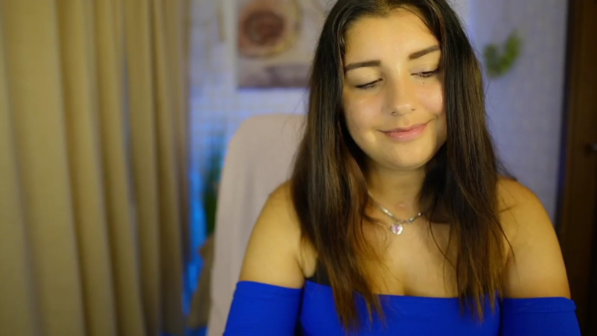Gallery image thumbnail from Liya__Silver's myfreecams stream on, 08/01/2024, 14:16 image 20 of 20