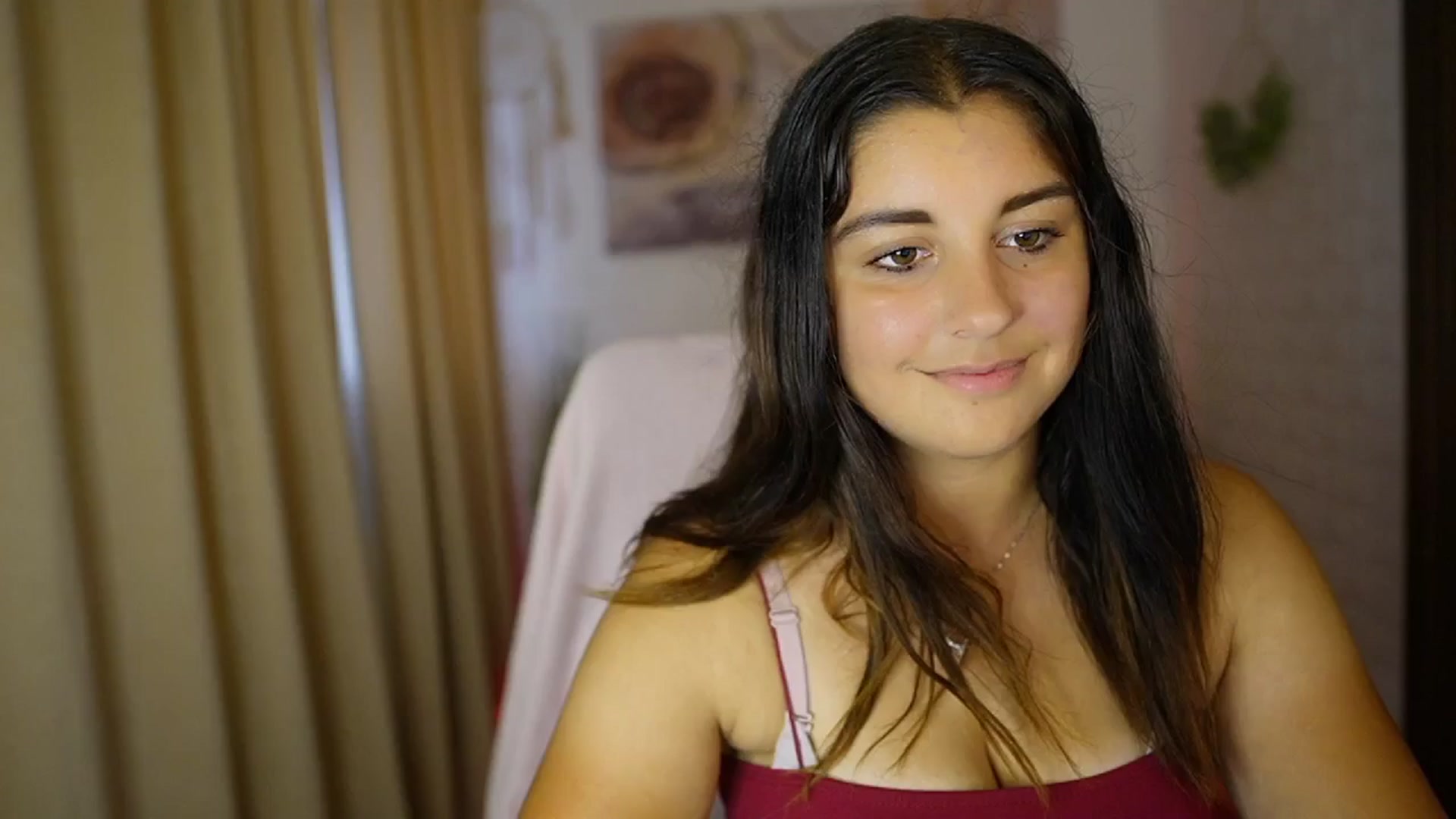 Gallery image thumbnail from Liya__Silver's myfreecams stream on, 08/02/2024, 13:51 image 7 of 20