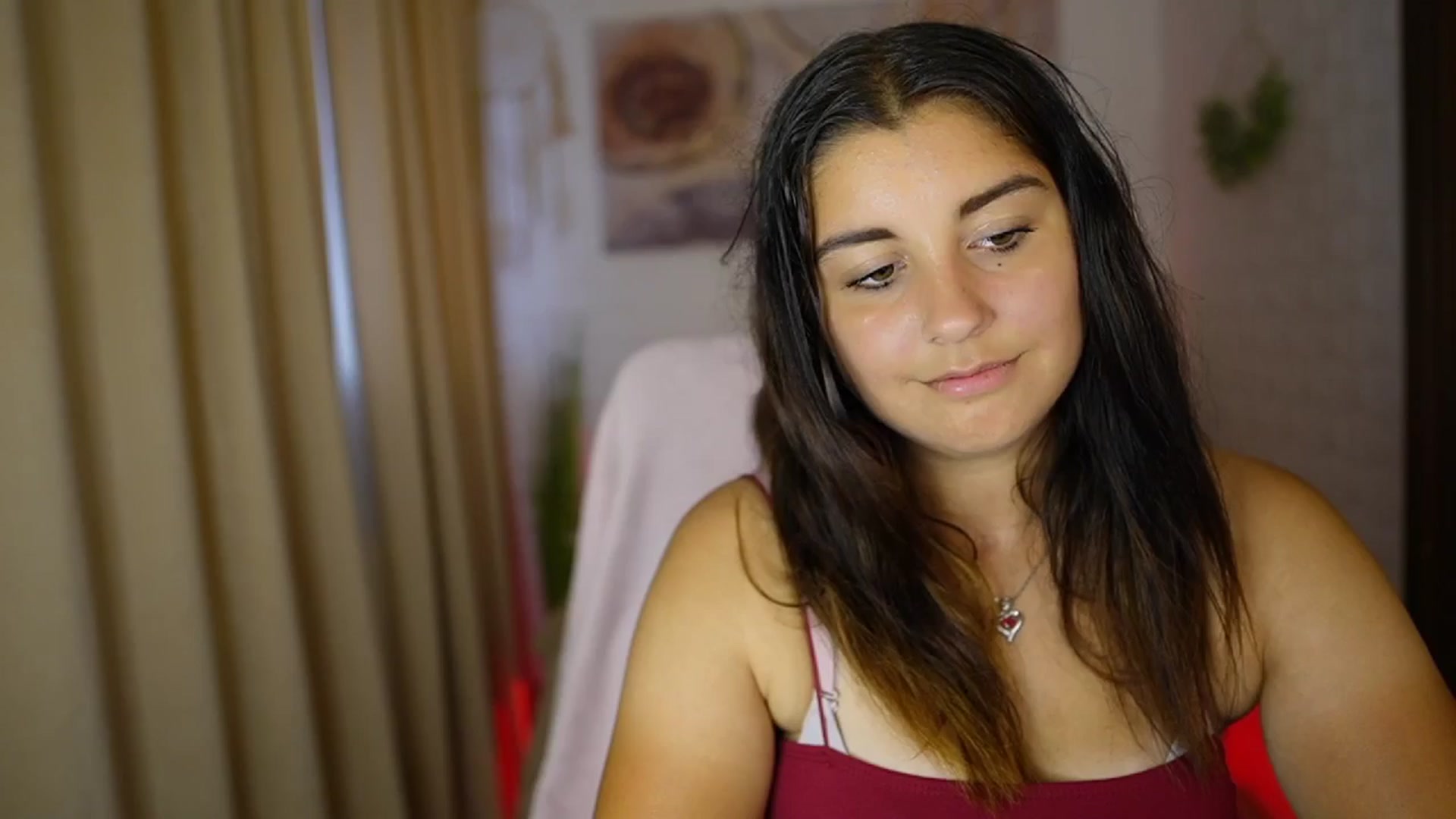 Gallery image thumbnail from Liya__Silver's myfreecams stream on, 08/02/2024, 14:23 image 12 of 20