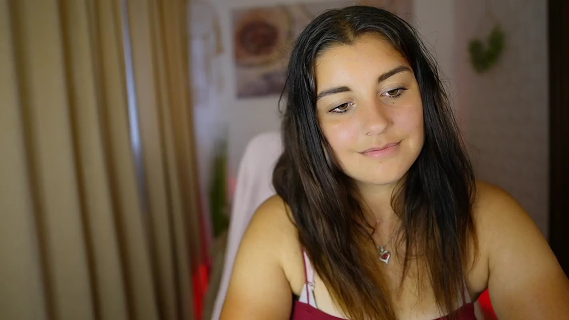 Gallery image thumbnail from Liya__Silver's myfreecams stream on, 08/02/2024, 14:23 image 17 of 20