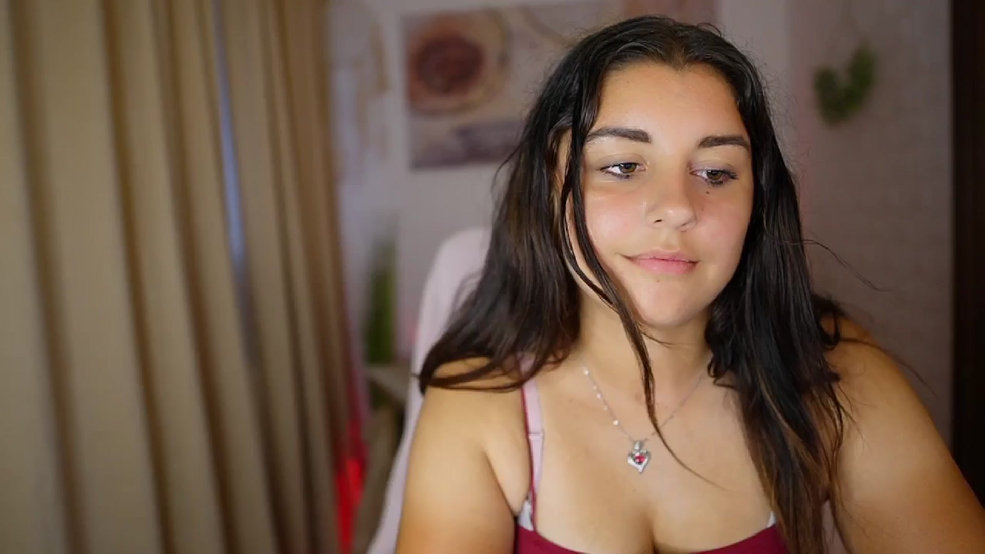 Gallery image thumbnail from Liya__Silver's myfreecams stream on, 08/02/2024, 15:56 image 6 of 20