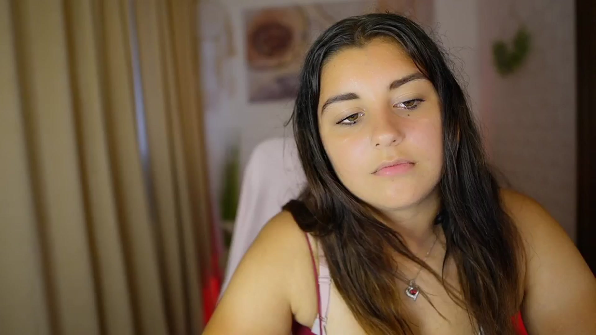 Gallery image thumbnail from Liya__Silver's myfreecams stream on, 08/02/2024, 17:01 image 6 of 20
