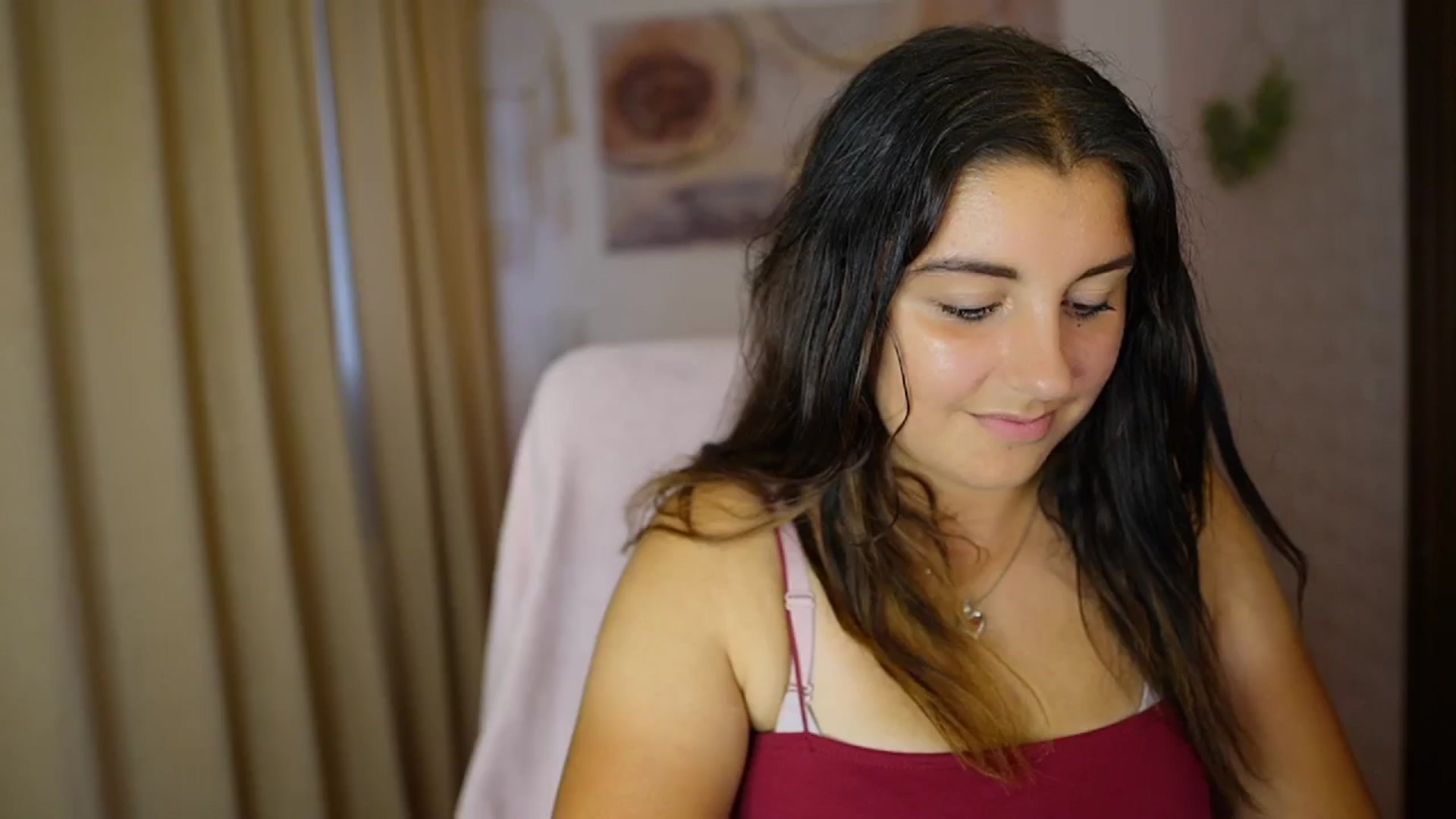 Gallery image thumbnail from Liya__Silver's myfreecams stream on, 08/02/2024, 17:01 image 20 of 20
