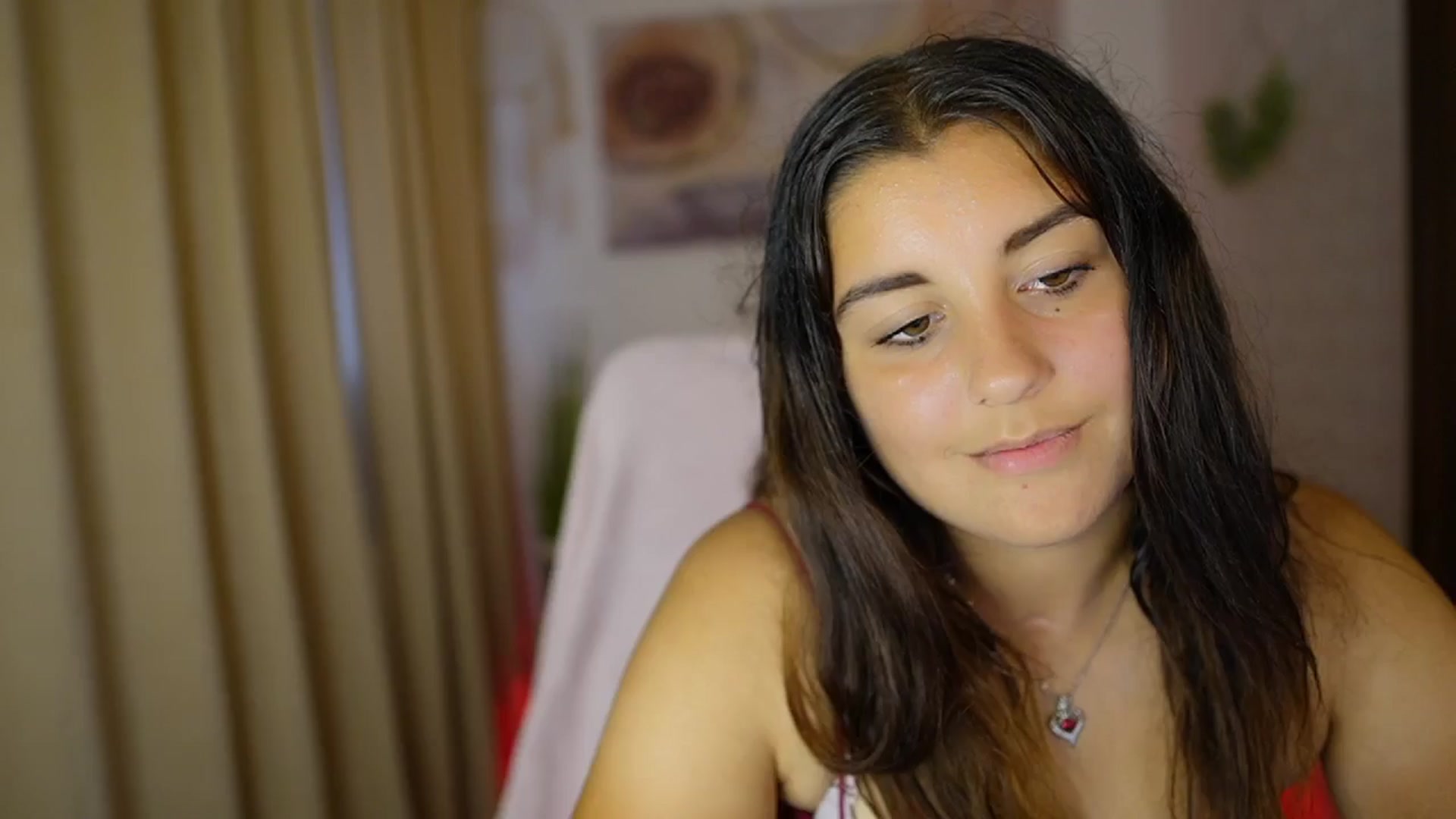 Gallery image thumbnail from Liya__Silver's myfreecams stream on, 08/02/2024, 17:01 image 11 of 20